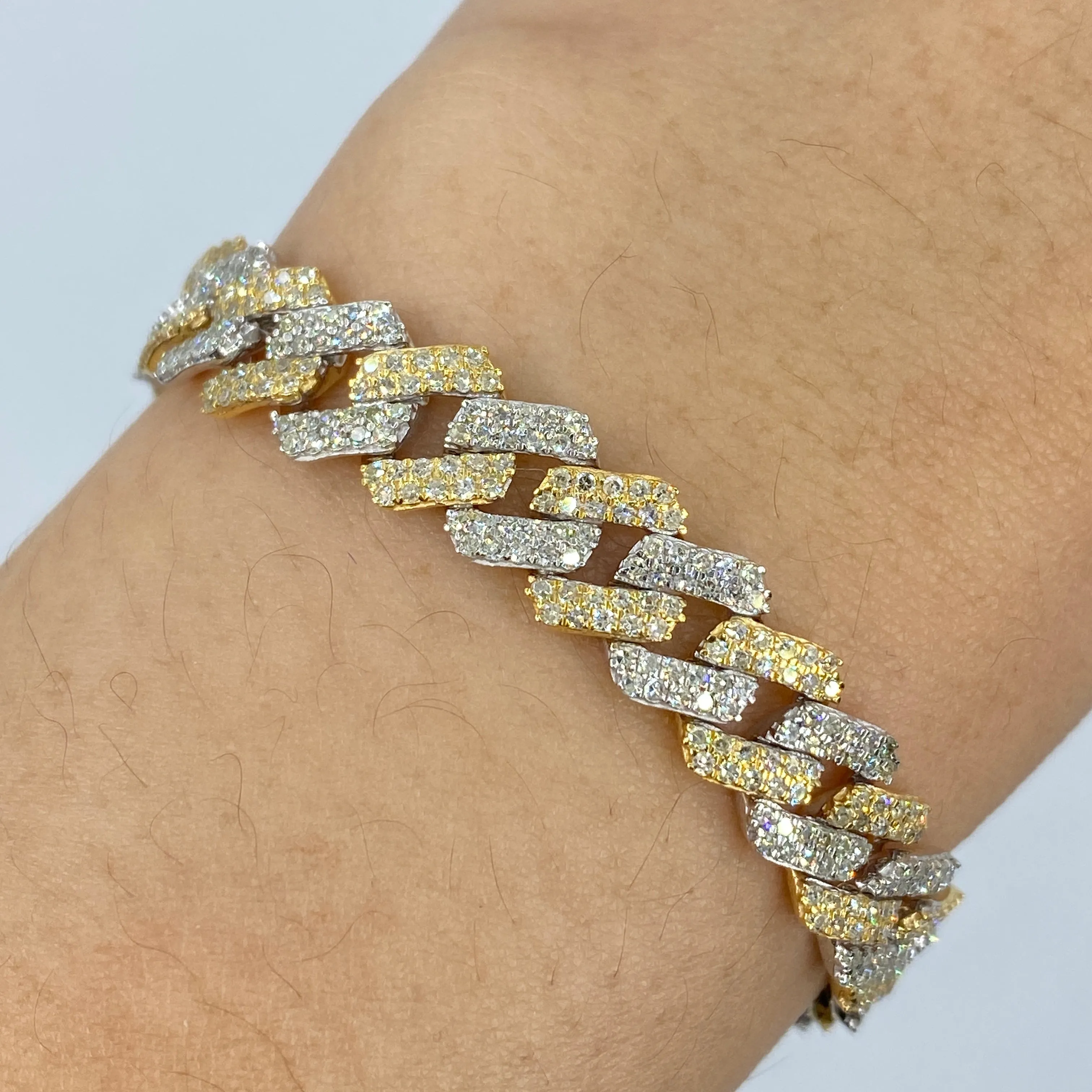 10K 8MM Cuban Link Diamond Bracelet 7.5"