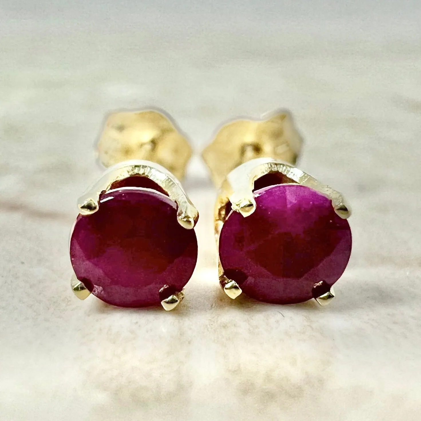 14 Karat Yellow Gold 4 MM Natural Ruby Stud Earrings