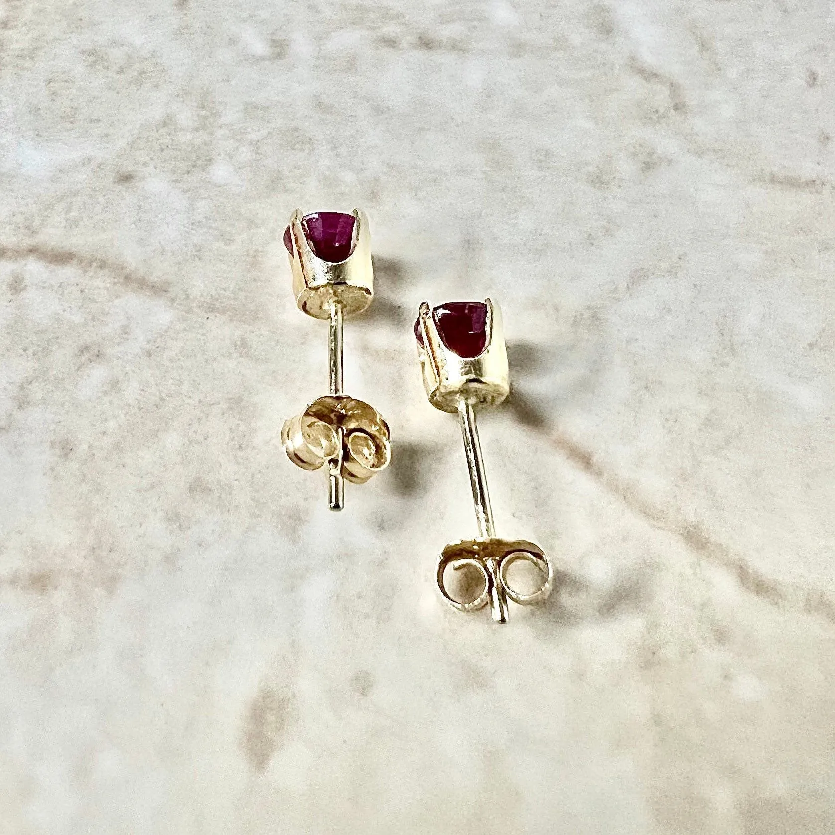 14 Karat Yellow Gold 4 MM Natural Ruby Stud Earrings