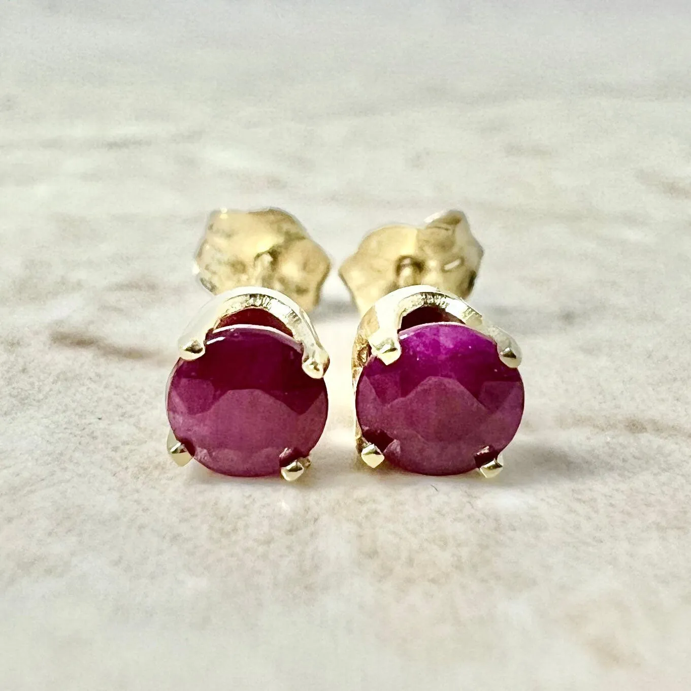 14 Karat Yellow Gold 4 MM Natural Ruby Stud Earrings