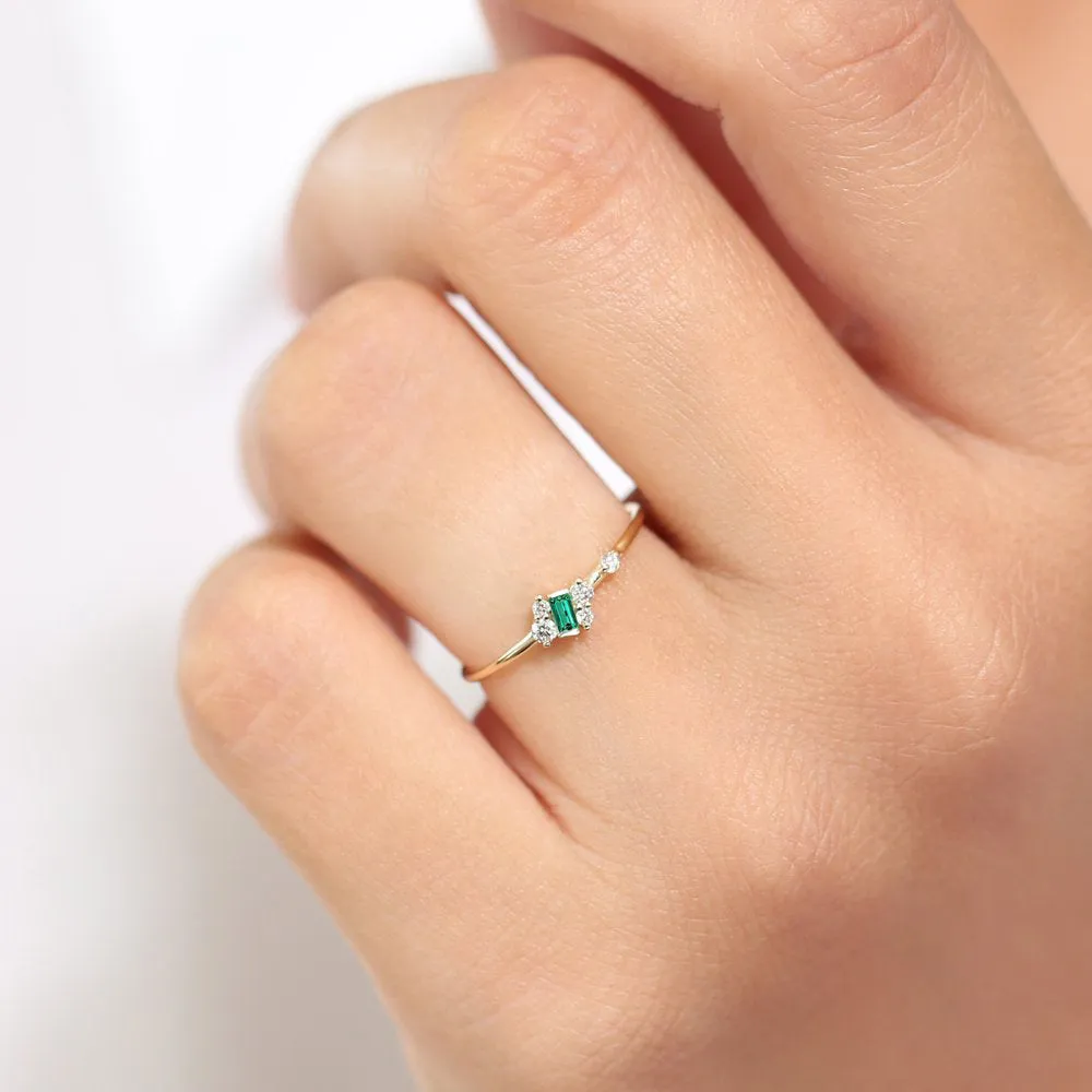 14k Slanted Baguette Emerald Ring