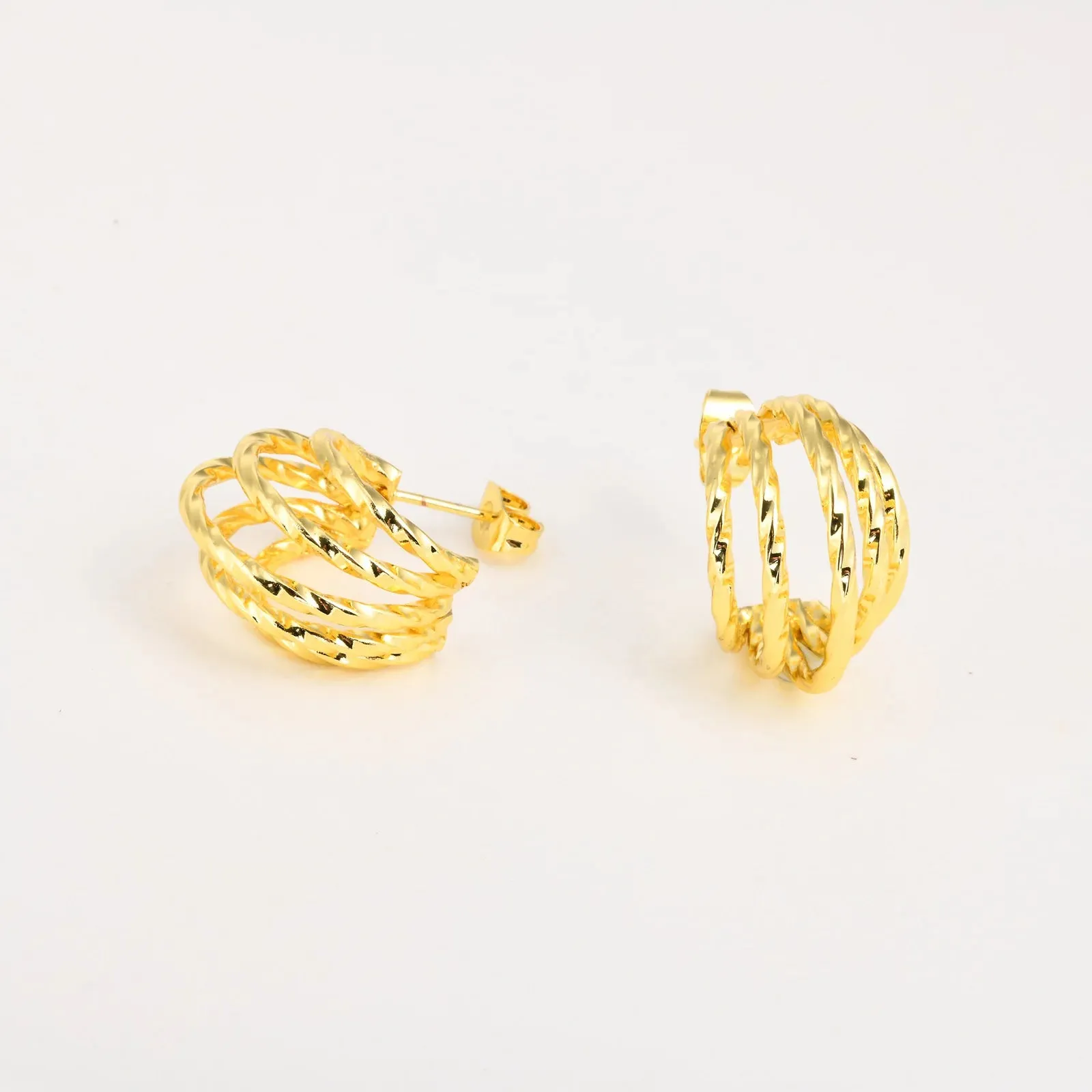 14k Teardrop Outline Earrings