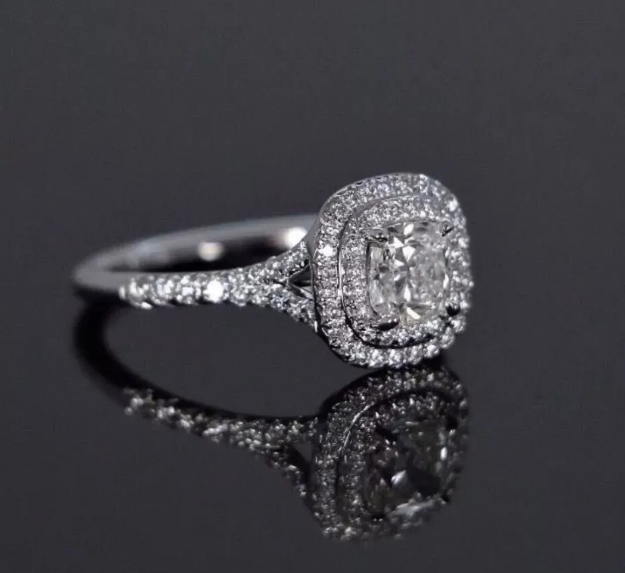 1.57 Ct  Split Shank Cushion Shaped Halo Diamond Engagement Ring VS2 14K WG