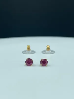 1.65 Carat Natural Ruby 14k Yellow Gold Stud Earrings
