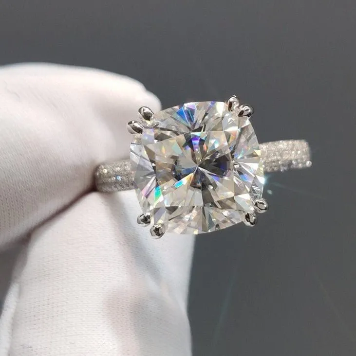 18K White Gold 5 Carat Cushion Cut Diamond Engagement Ring