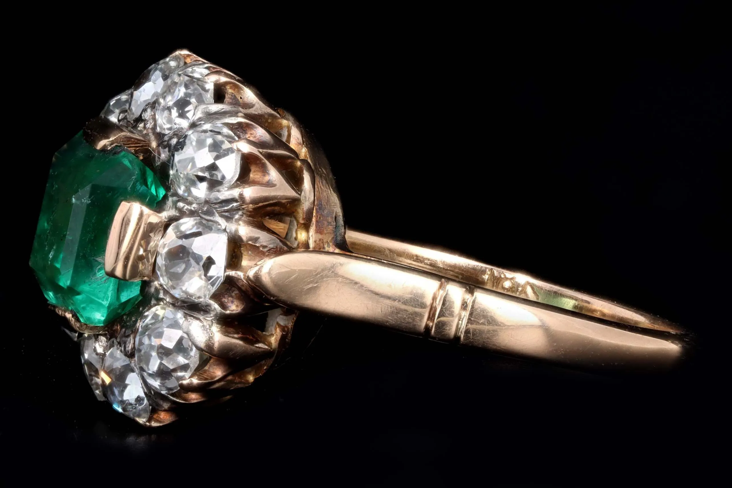 18K Yellow Gold 1.0 Carat Natural Emerald & Diamond Halo Cluster Ring