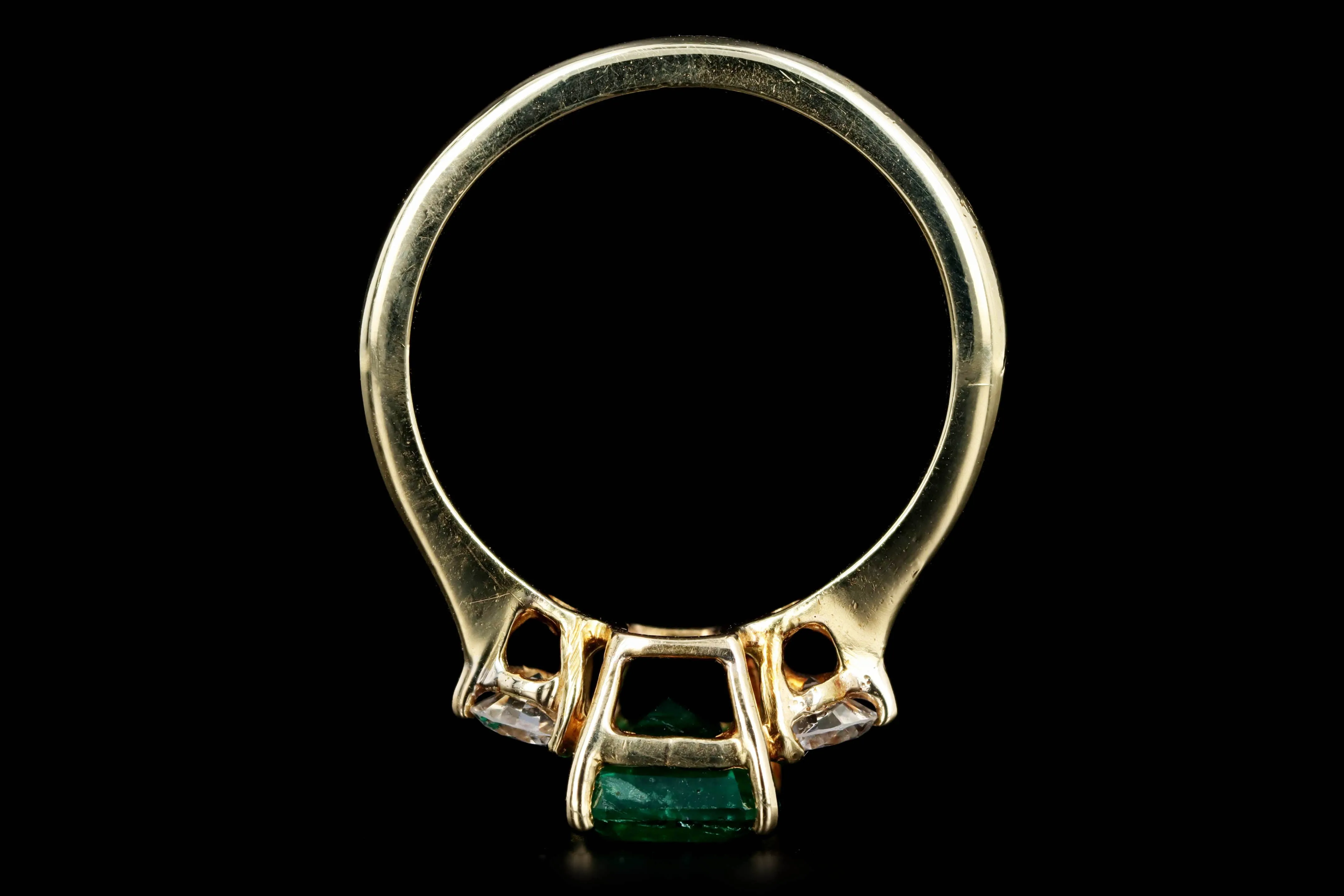18K Yellow Gold 1.86 Carat Natural Emerald & Diamond Three Stone Ring
