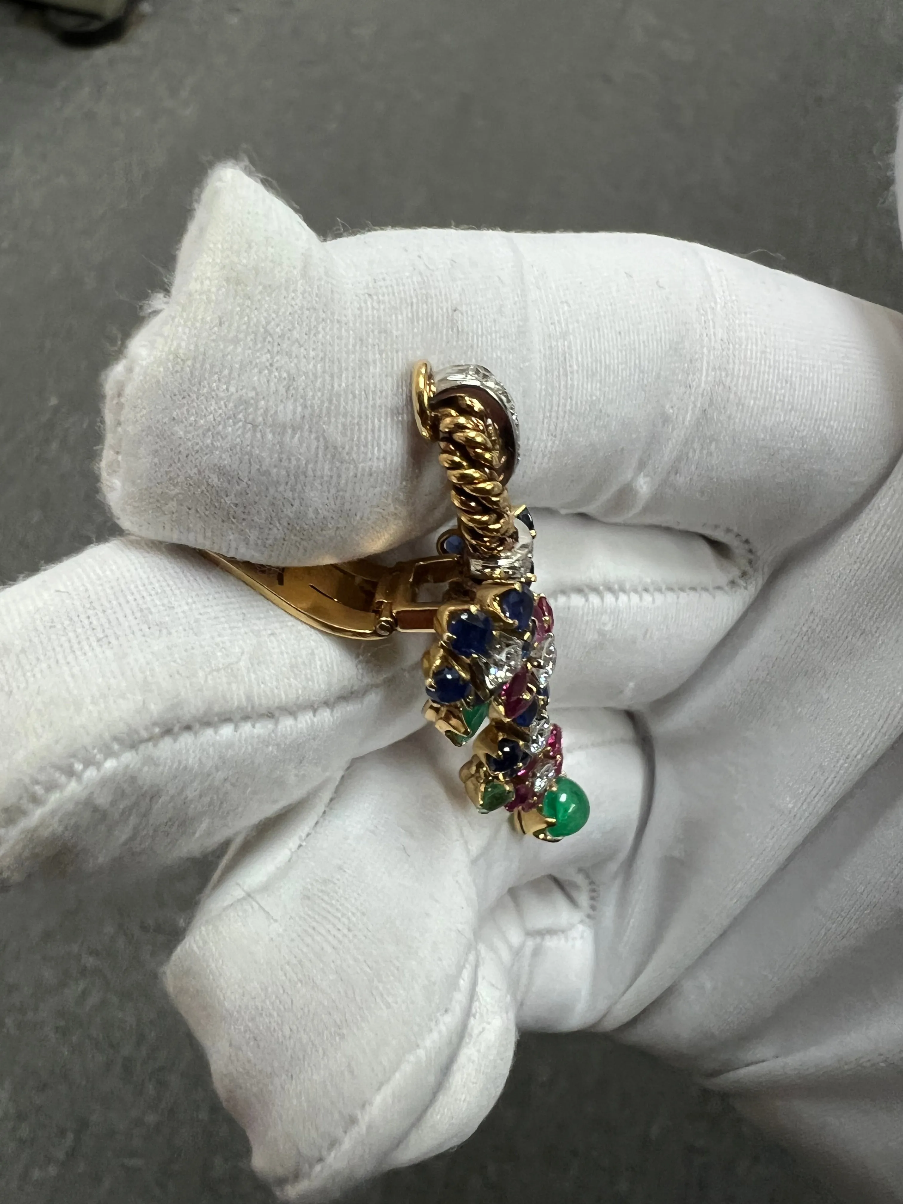 1950s Emerald Ruby Sapphire Diamond Dangling Clip On Earrings