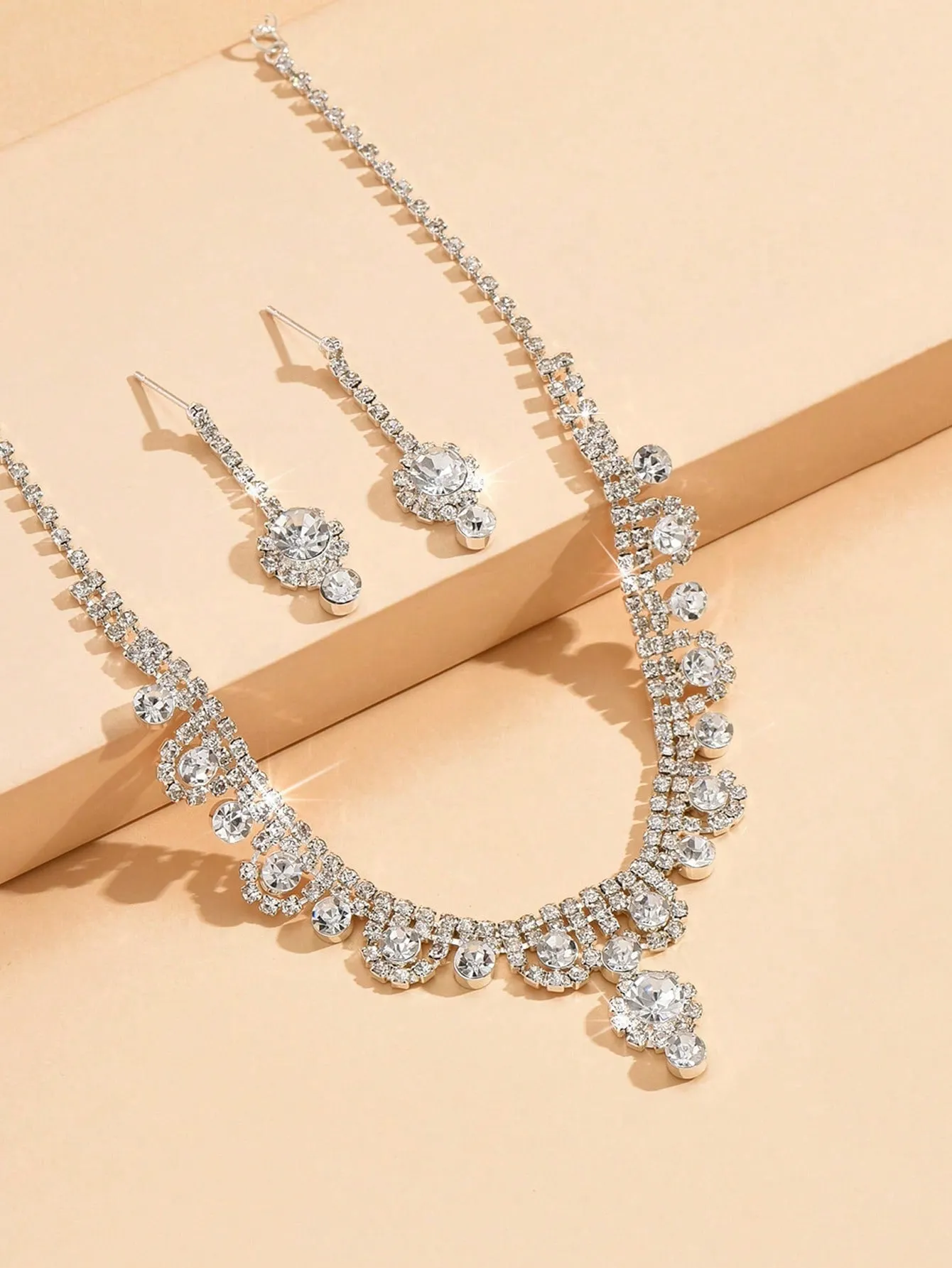 1set Fashionable Floral Full Rhinestone Necklace Earrings Bracelet Jewelry Set, Elegant Luxurious For Wedding Evening Party Women