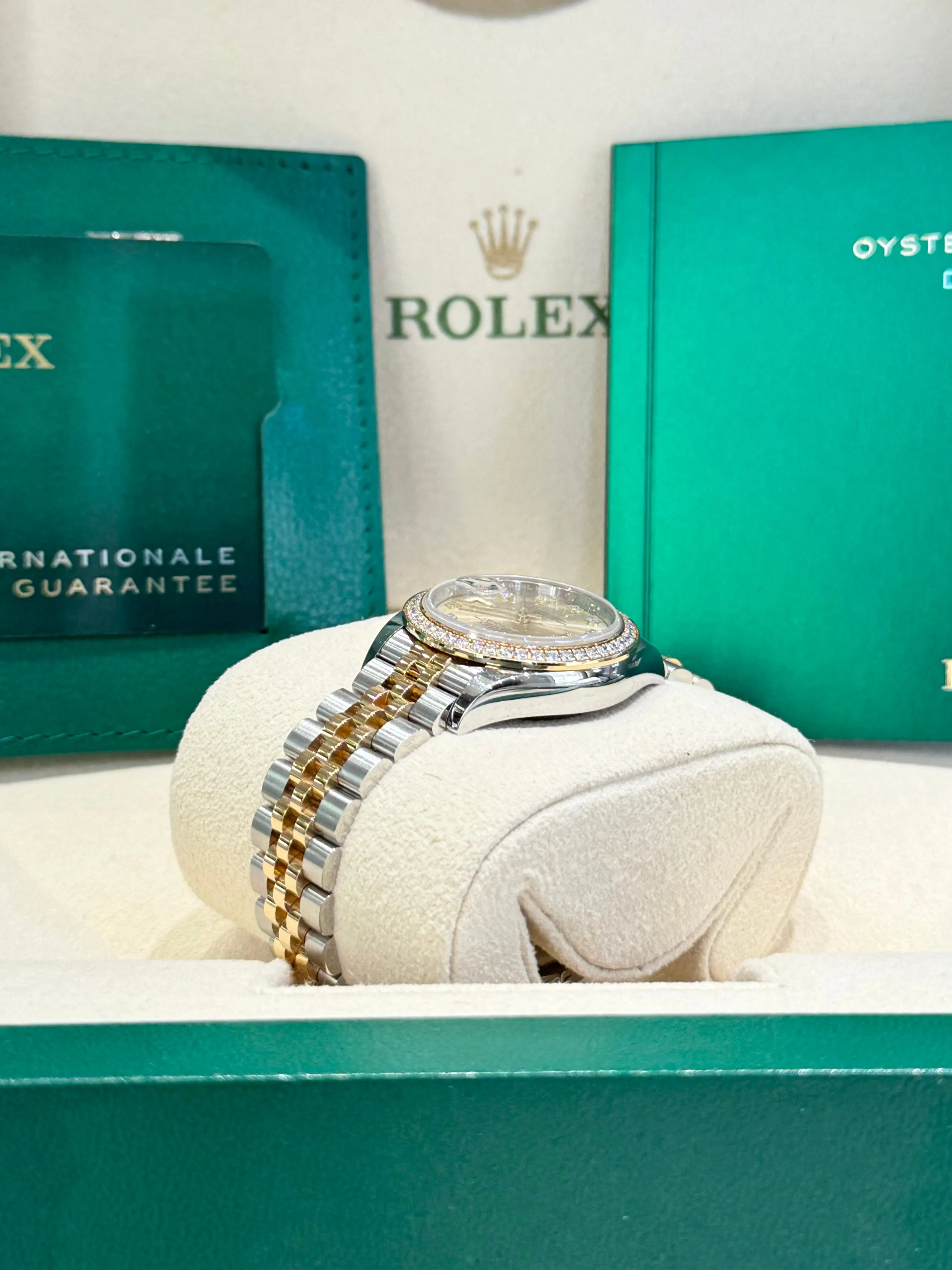 2018 Rolex Datejust 28 279383RBR