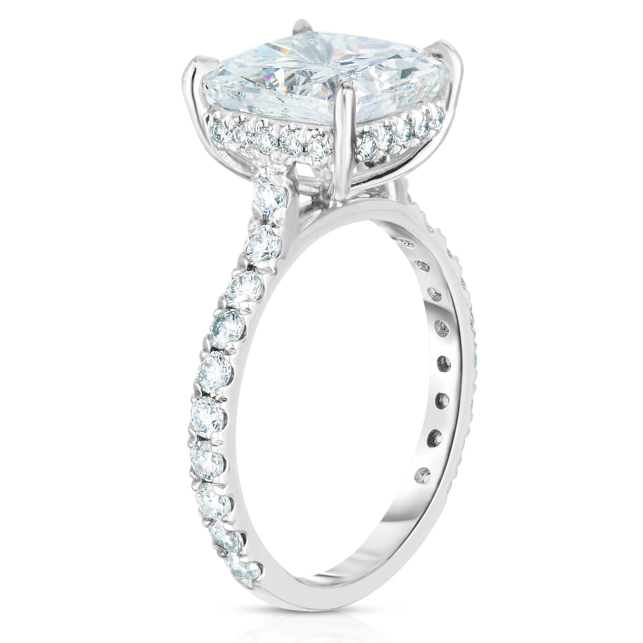 4.02CT CUSHION CUT ENGAGEMENT RING