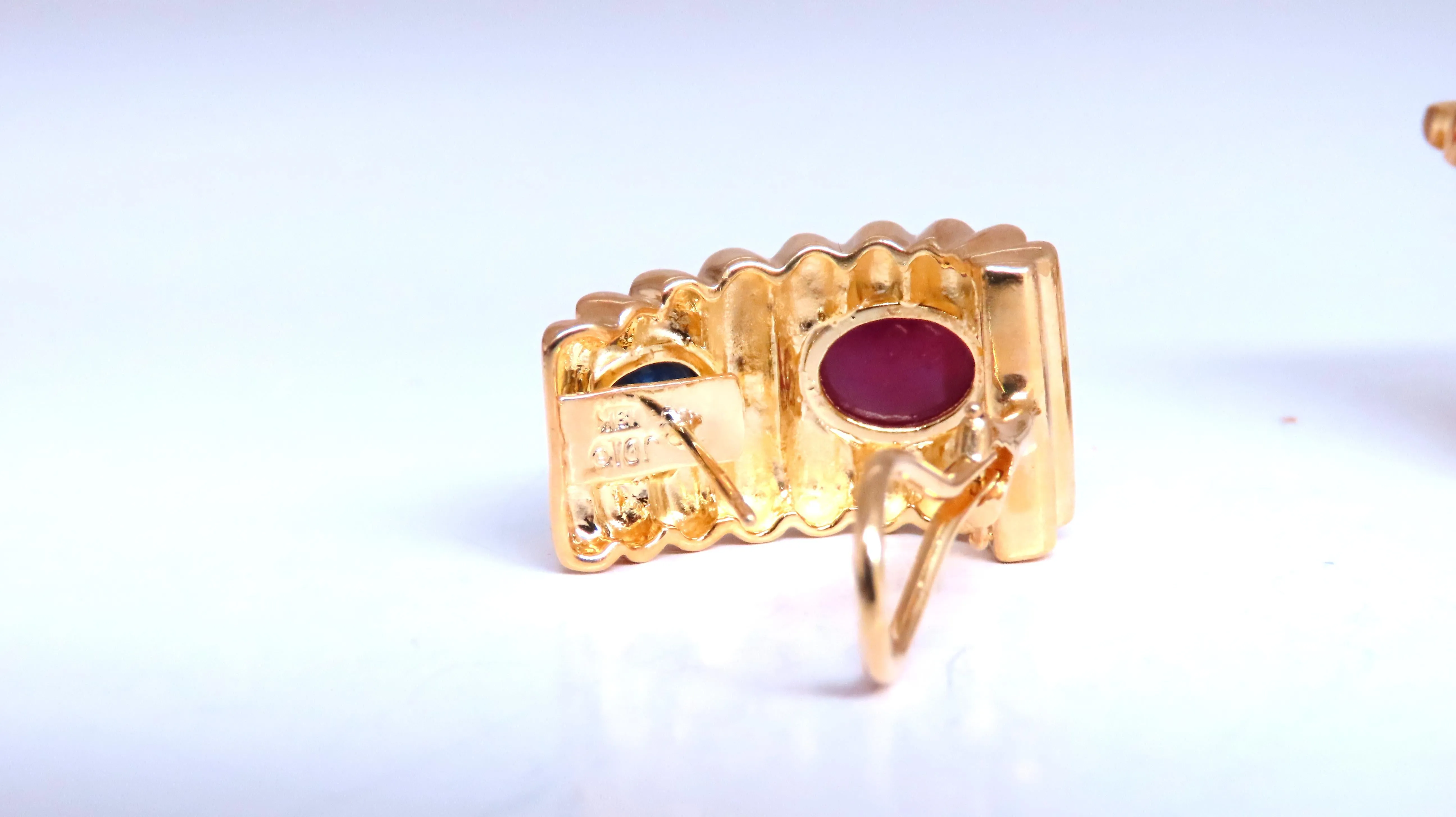 6ct Natural Sapphire Ruby Diamond Clip Earrings 18kt Gold 74525