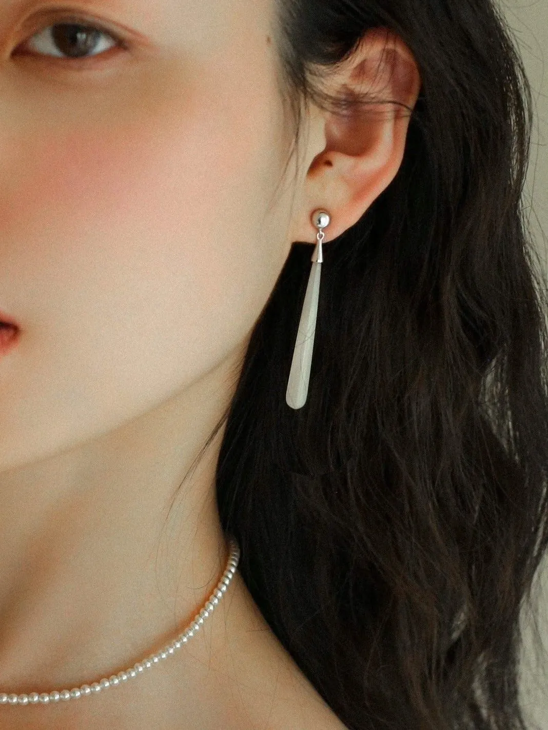 925 Silver Long Teardrop White Mother of Pearls Earrings