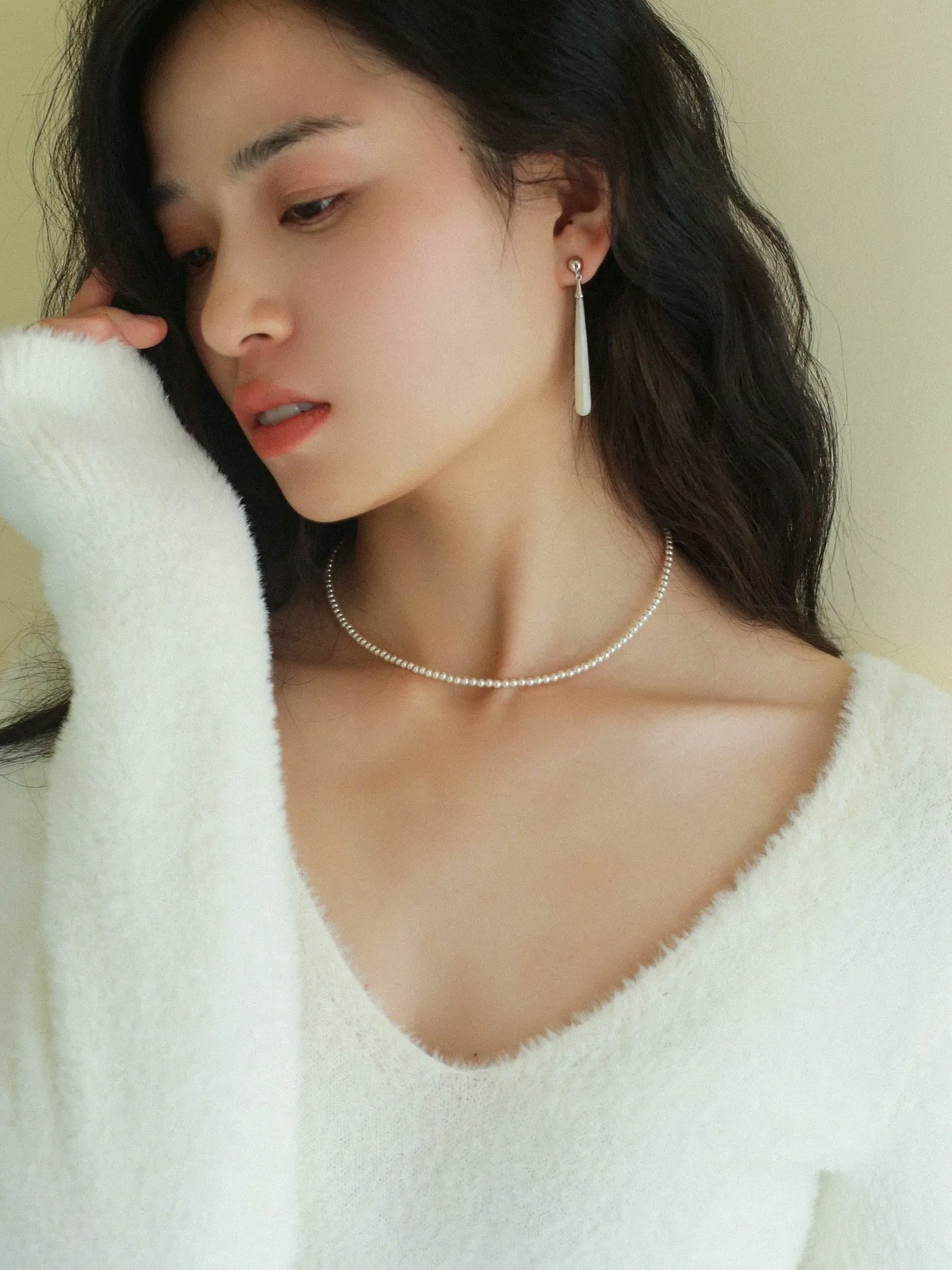 925 Silver Long Teardrop White Mother of Pearls Earrings