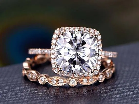 Art Deco Cushion Cut 2 Carat Moissanite Diamond Engagement Halo Wedding Ring Set in Rose Gold