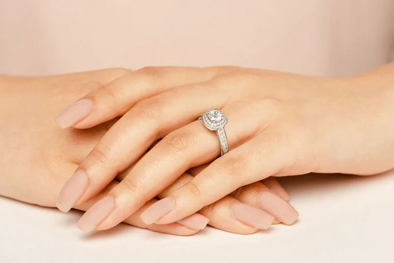 Beginning Journey Lab-Grown Diamond Engagement Ring with 1.56 ct. (0.50 ct. center diamond)