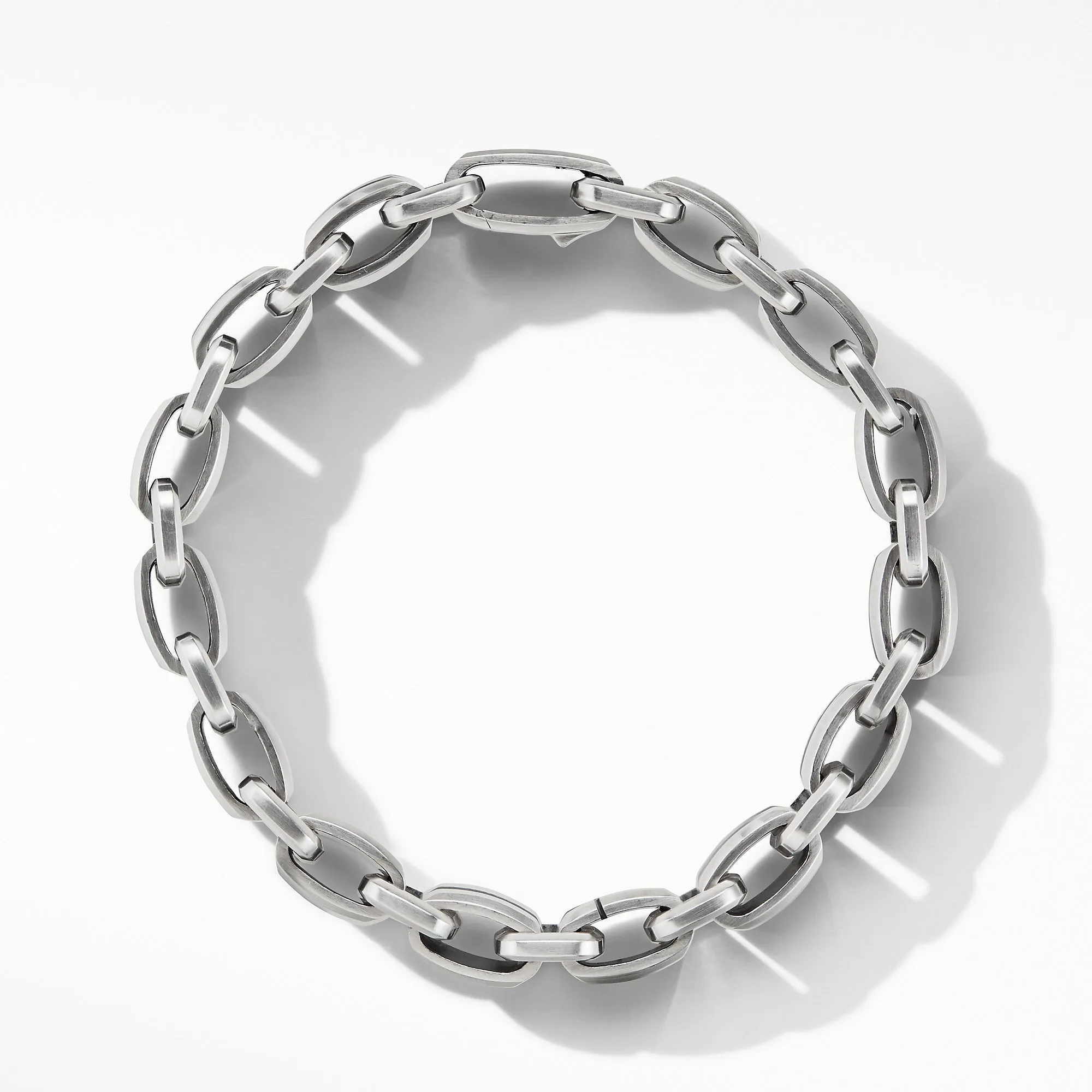 Beveled Link Bracelet, Size Medium