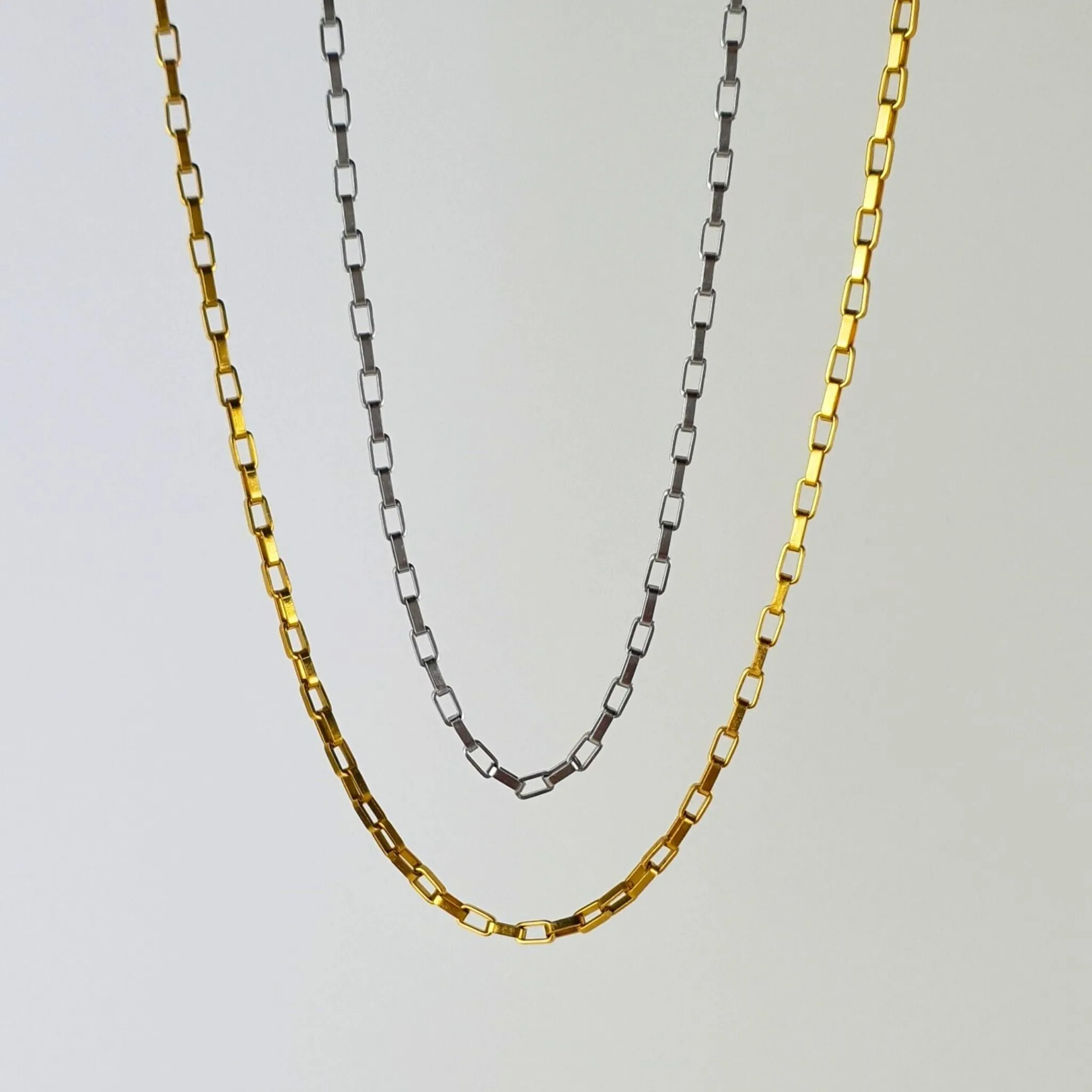 Bold Links Chain Necklace - Gold or Silver