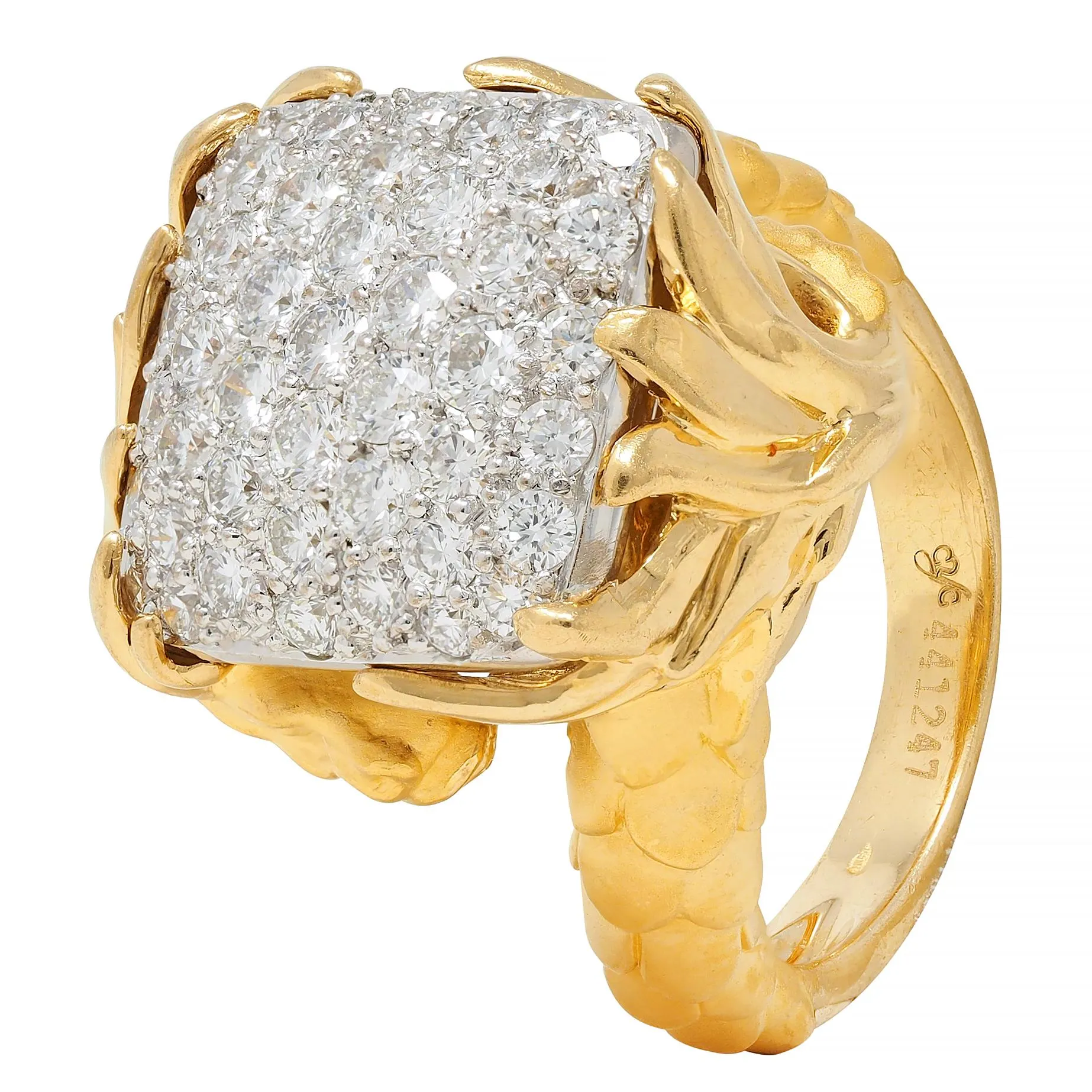 Carrera y Carrera 1.25 CTW Diamond 18 Karat Two-Tone Gold Contemporary Pavé Bypass Dragon Ring