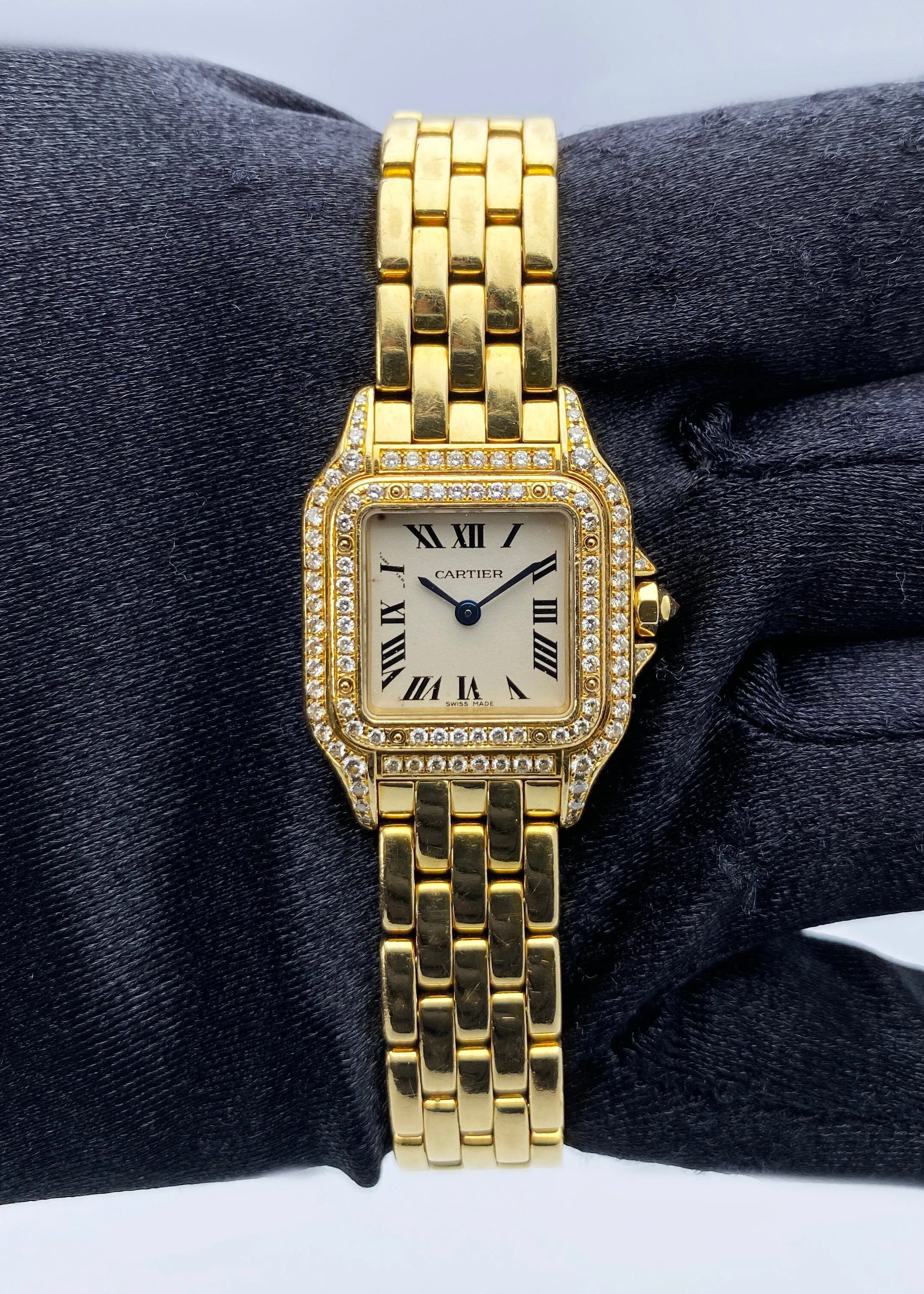 Cartier Panthere WF3072B9 Diamond 18K Yellow Gold Ladies Watch