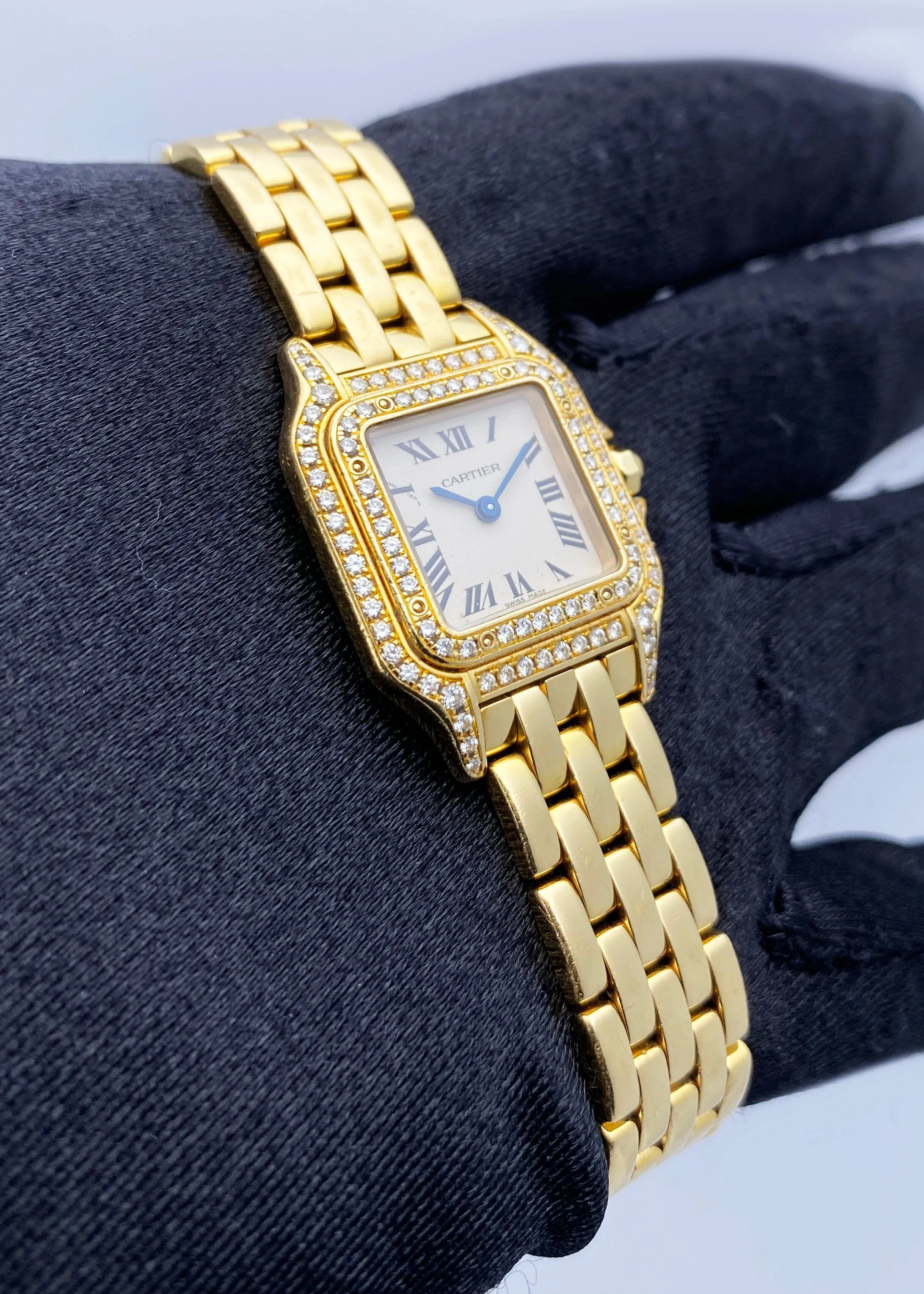 Cartier Panthere WF3072B9 Diamond 18K Yellow Gold Ladies Watch