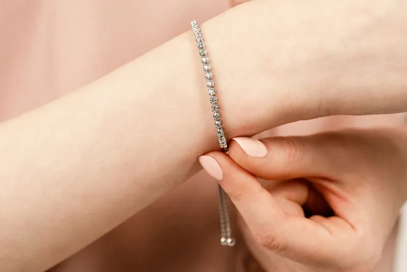 Classic 4 Prong Adjustable Lab-Grown Diamond Bracelet with 0.69 ct.(finished) 2mm