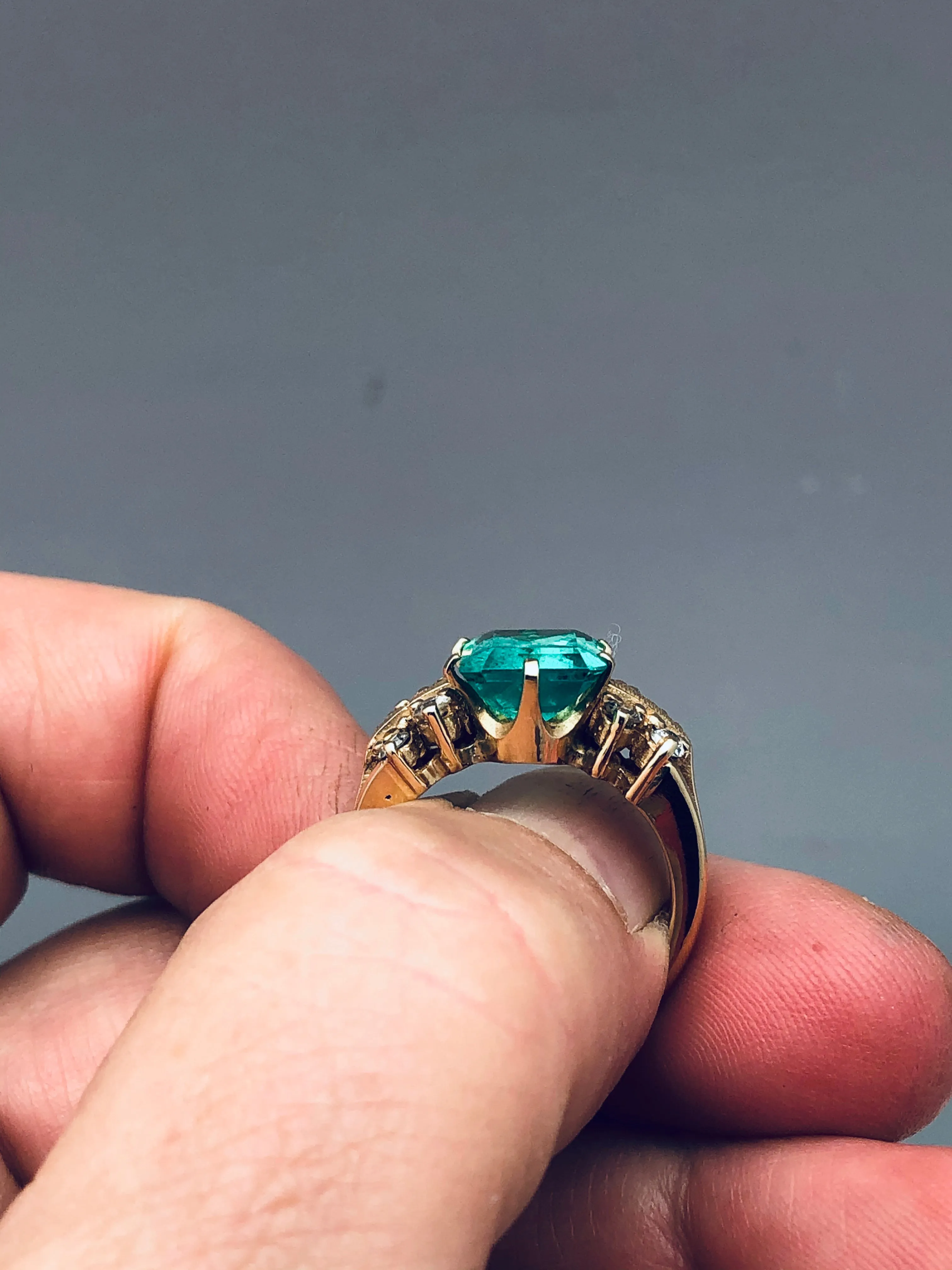 Columbian Emerald Diamond Ring 14K