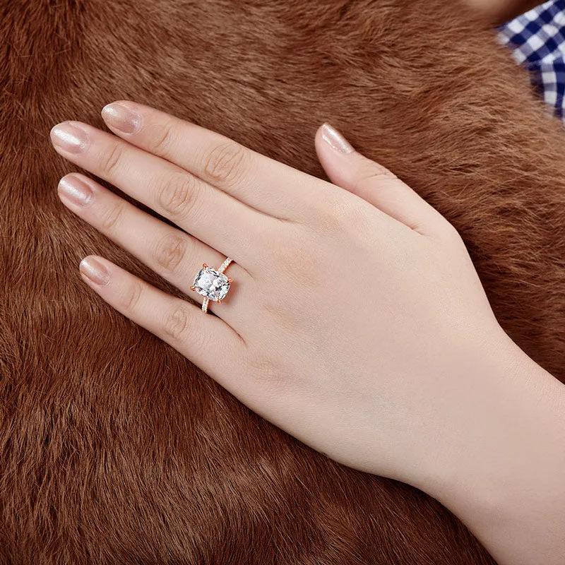 Cushion Cut Moissanite Diamond Ring