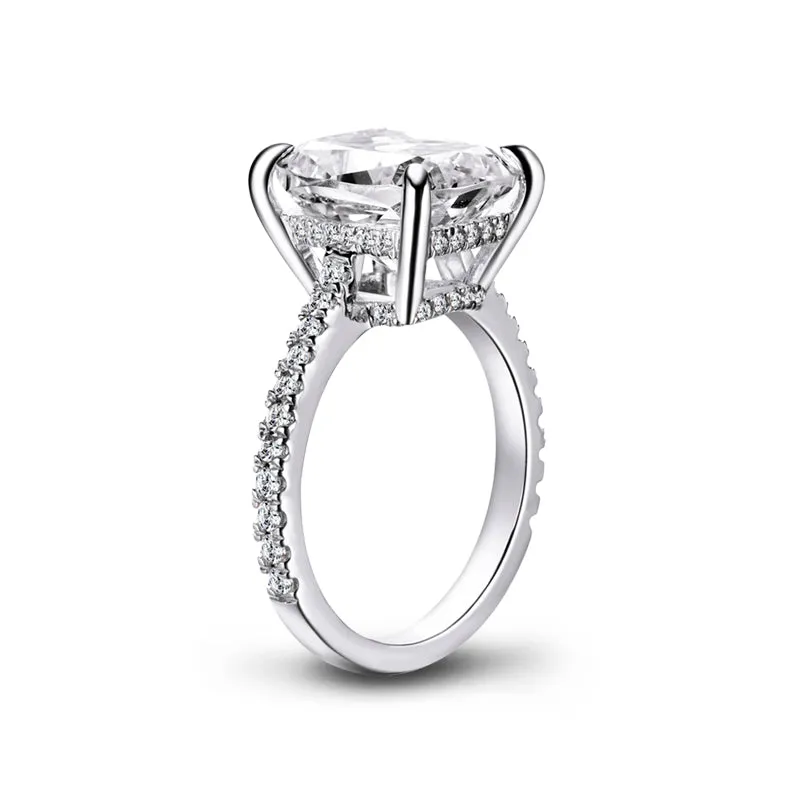 Cushion Cut Moissanite Diamond Ring