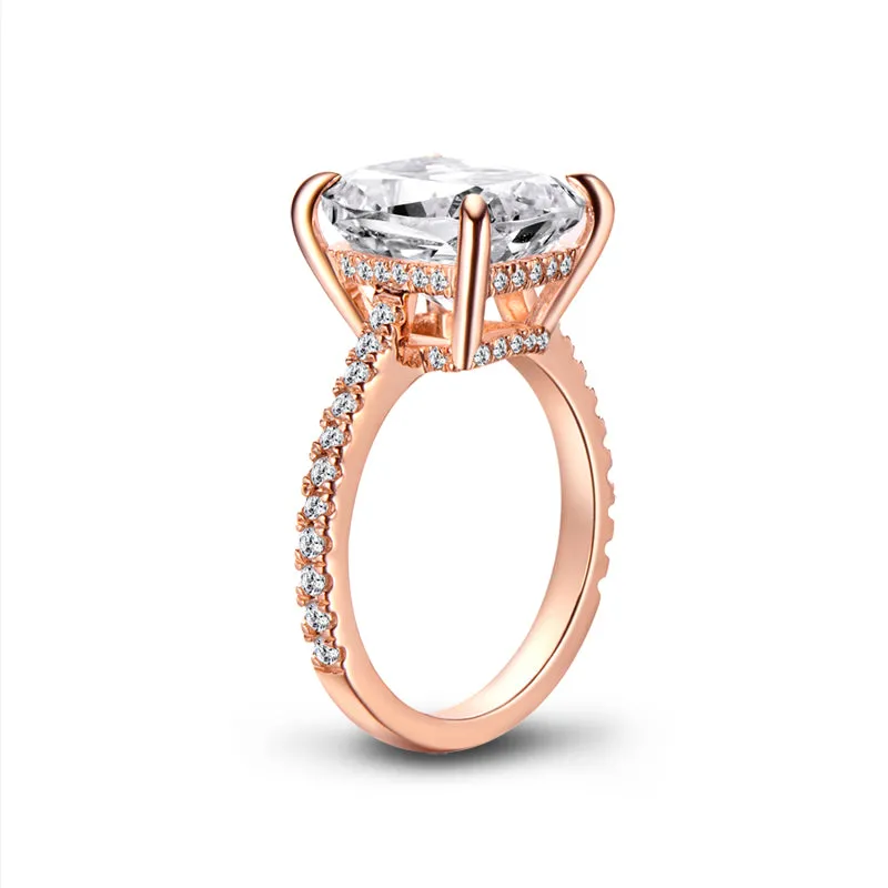 Cushion Cut Moissanite Diamond Ring