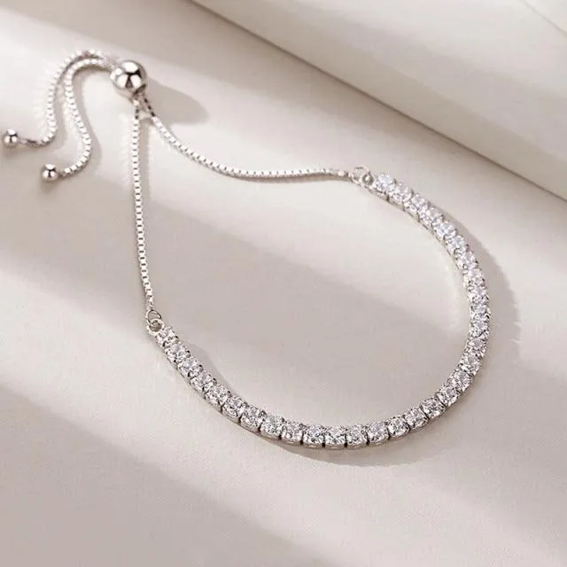 Elegant Sparkling Zircon Bracelet