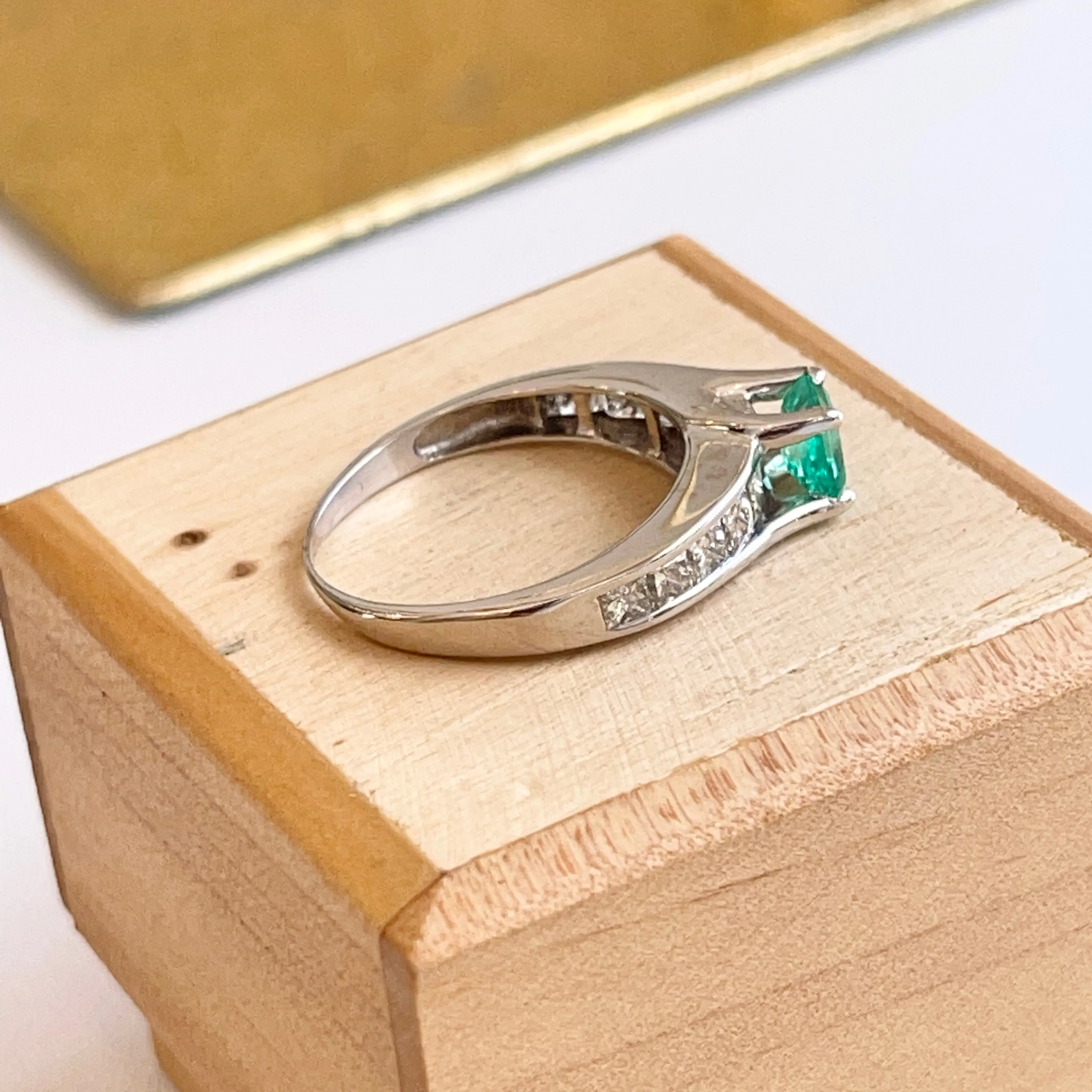 Estate 14KT White Gold .62 CT Princess-Cut Emerald   Diamond Ring