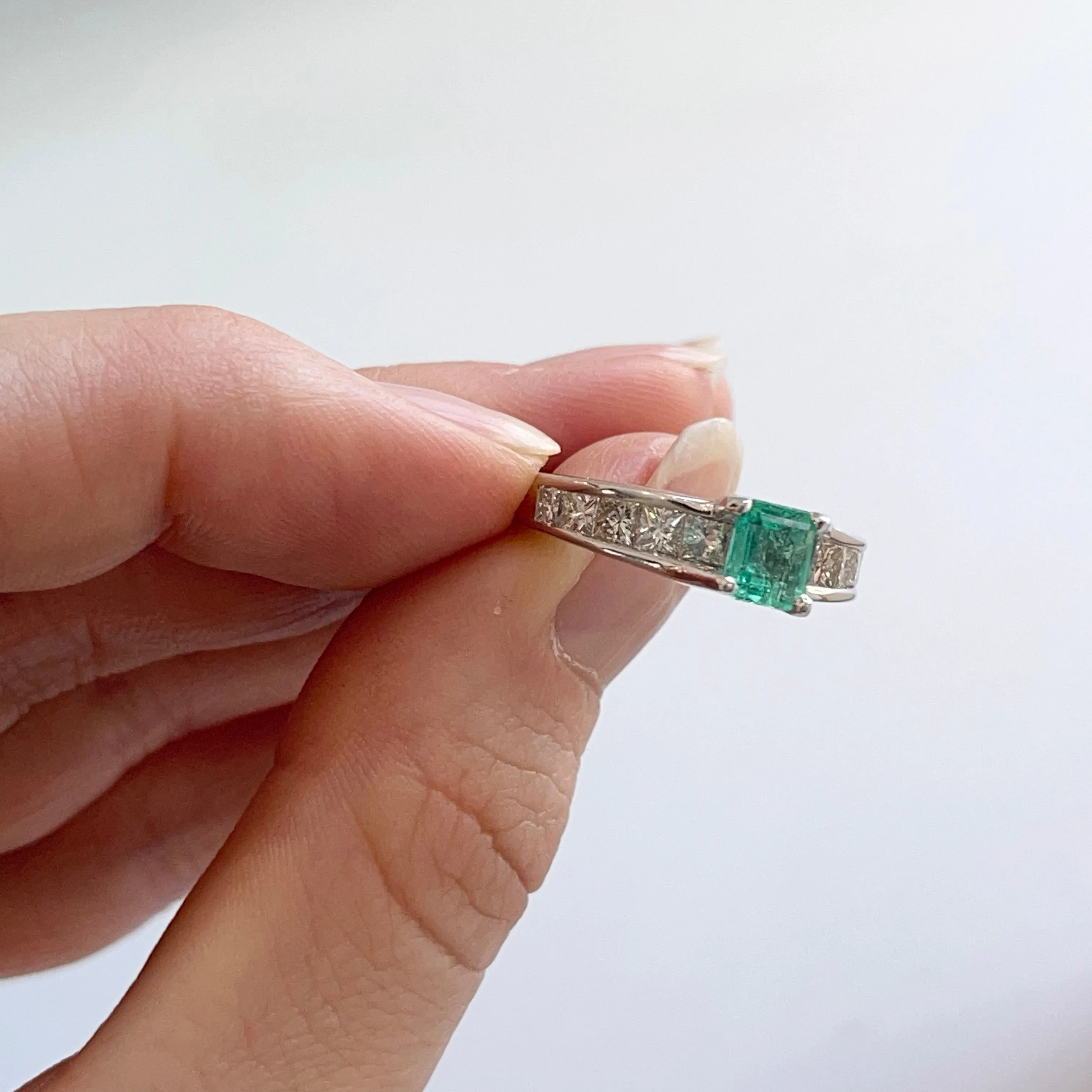 Estate 14KT White Gold .62 CT Princess-Cut Emerald   Diamond Ring