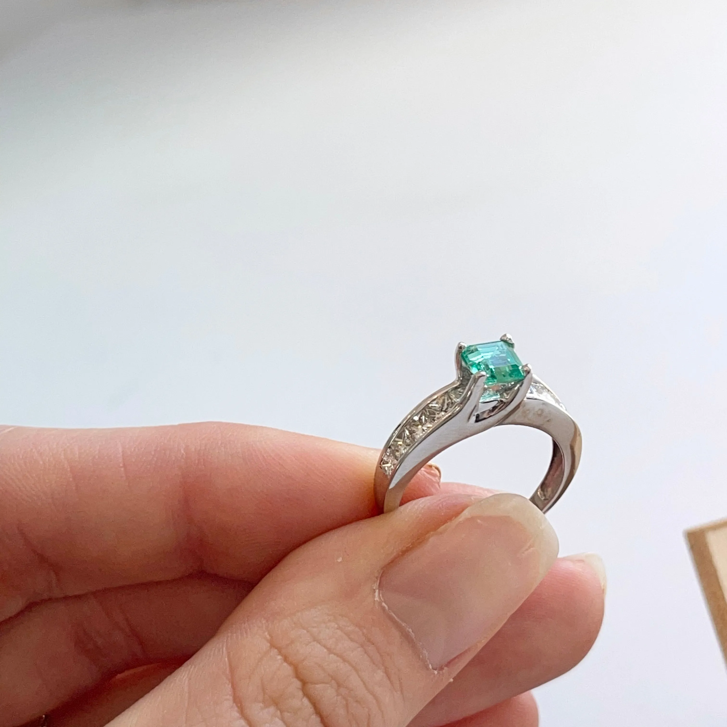 Estate 14KT White Gold .62 CT Princess-Cut Emerald   Diamond Ring
