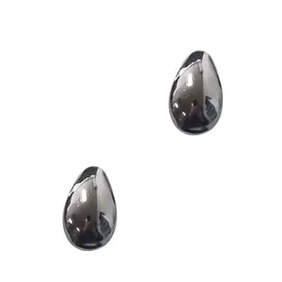 Fabienne - Curved Teardrop Stud Earrings