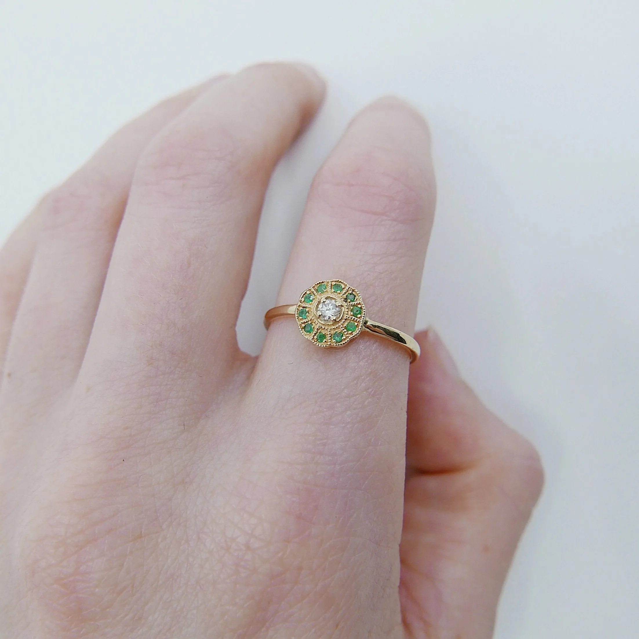 Flora Emerald Ring