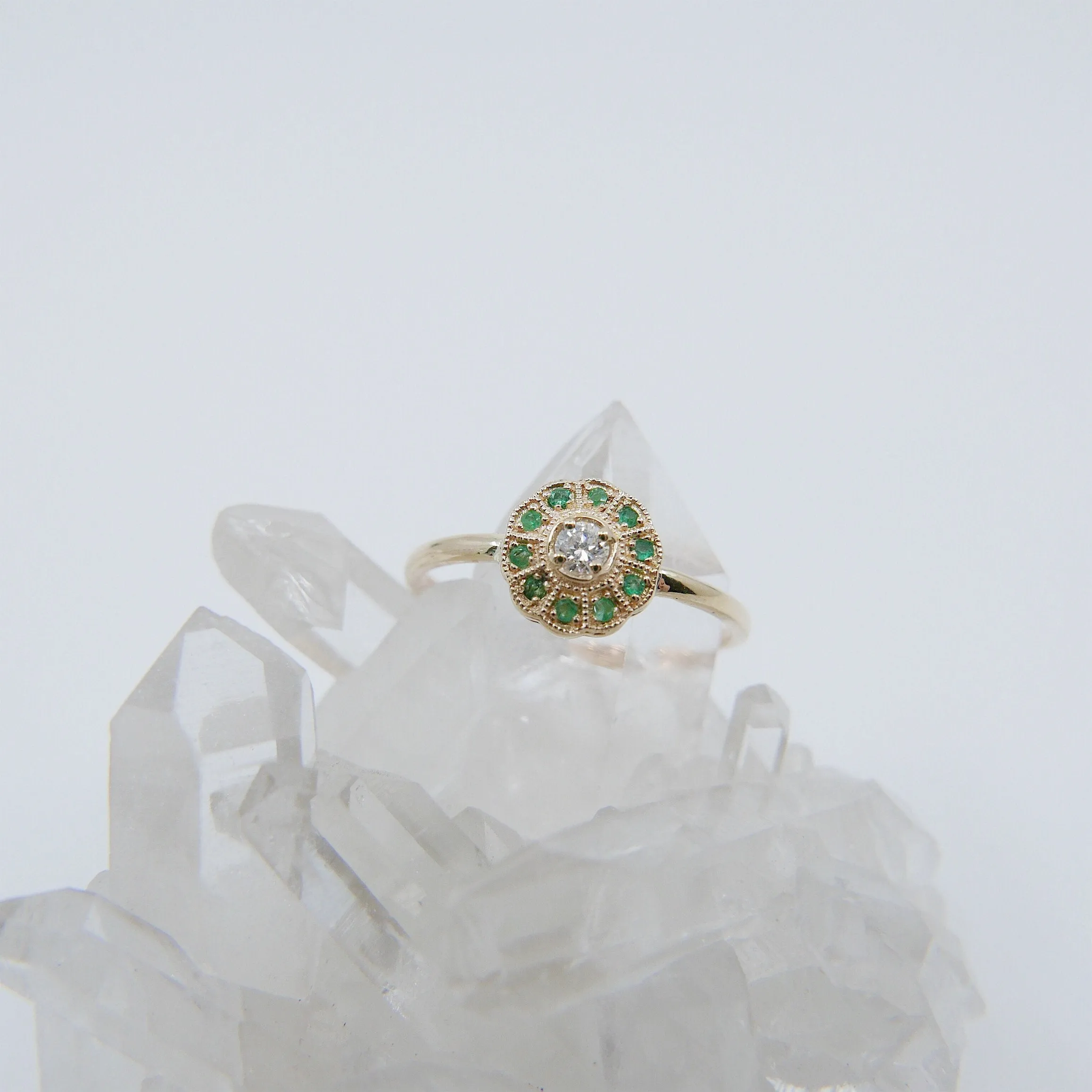 Flora Emerald Ring