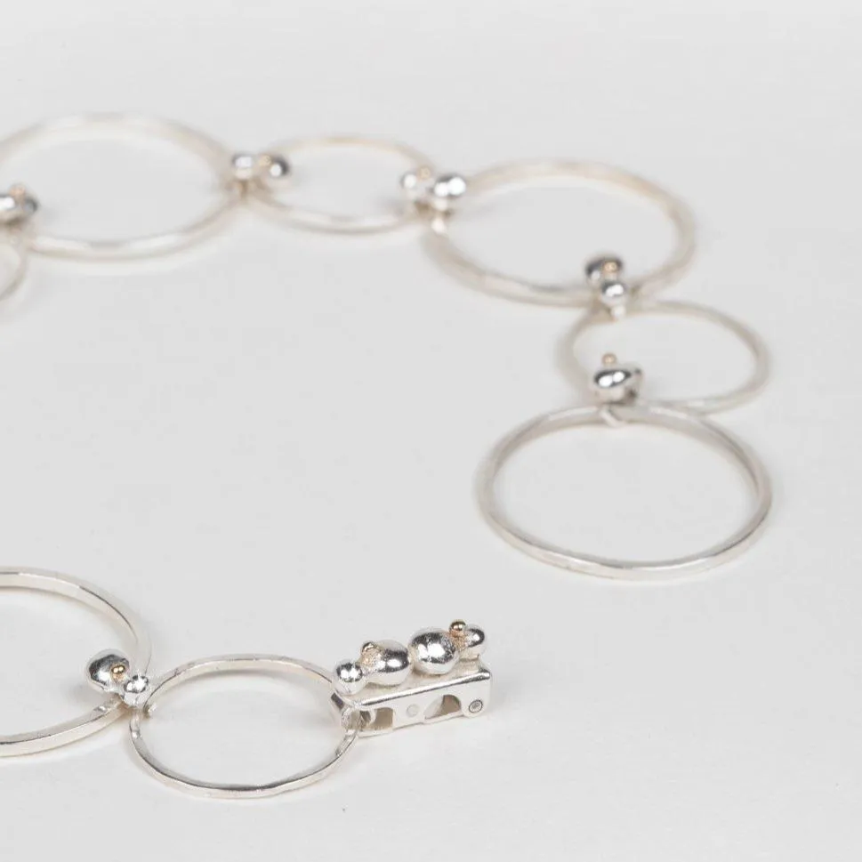 Form Link Bracelet