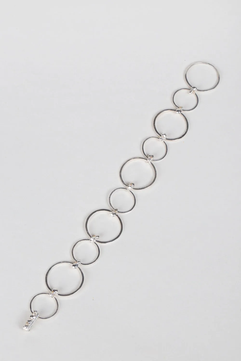Form Link Bracelet