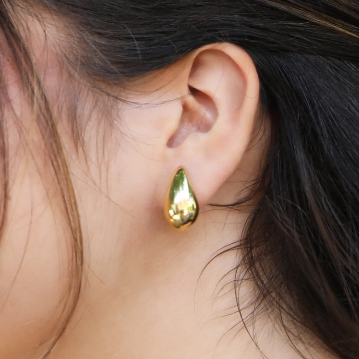 Gold Teardrop Earrings
