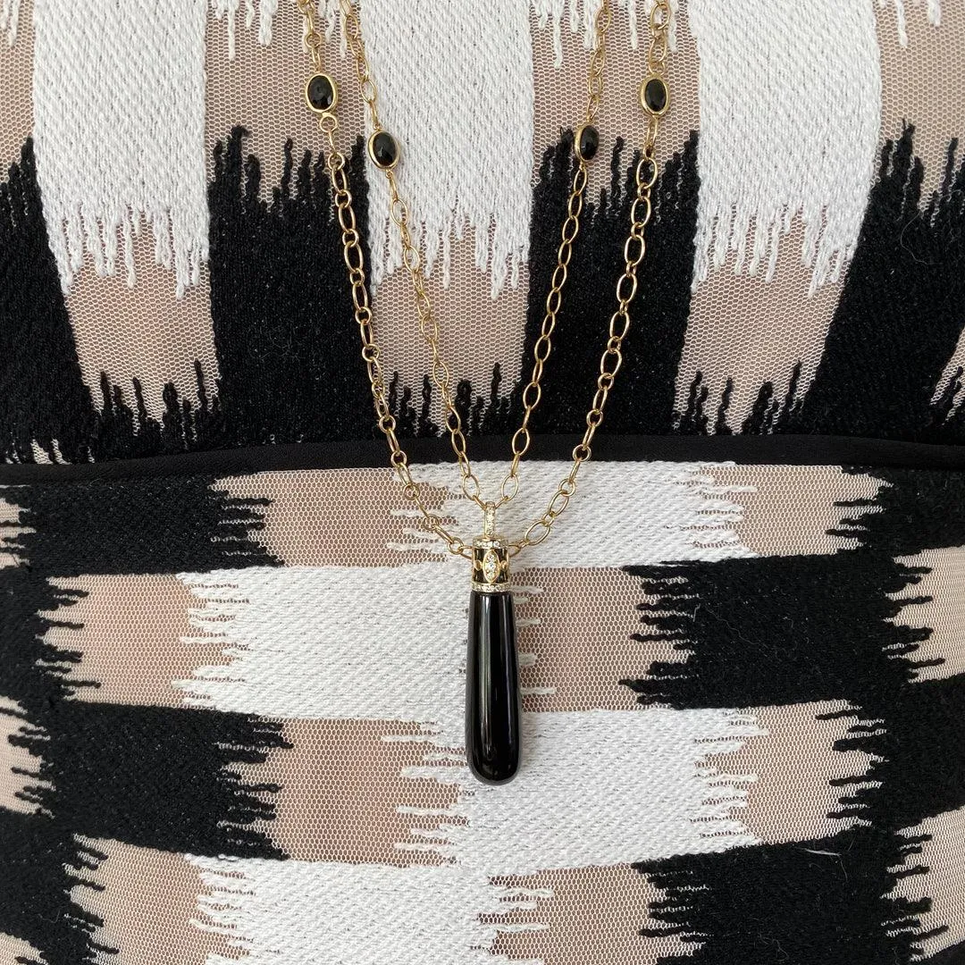 Grande Drop Pendant in Black Onyx