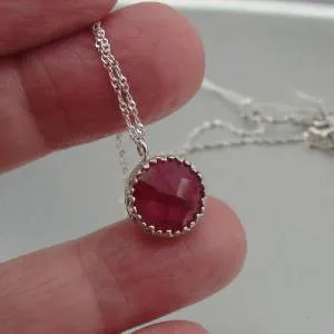 Hadar Designers Charming 925 Sterling Silver Filigree Red Ruby Pendant (I n519s