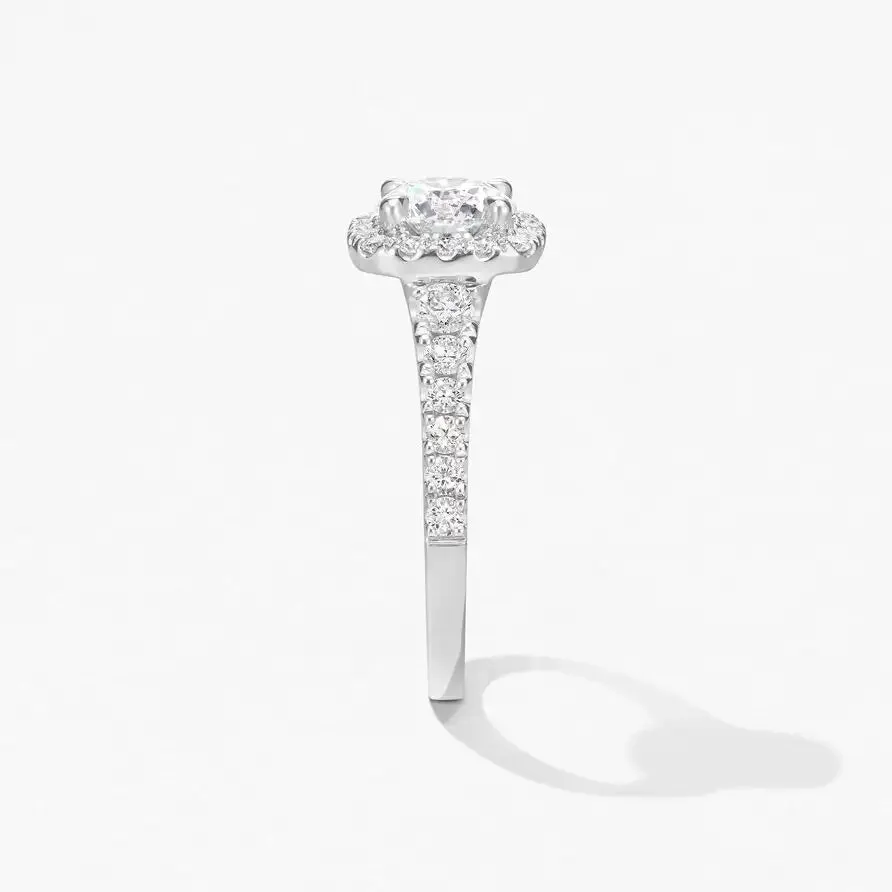 Hearts on Fire Transcend Premier Custom Halo Engagement Ring