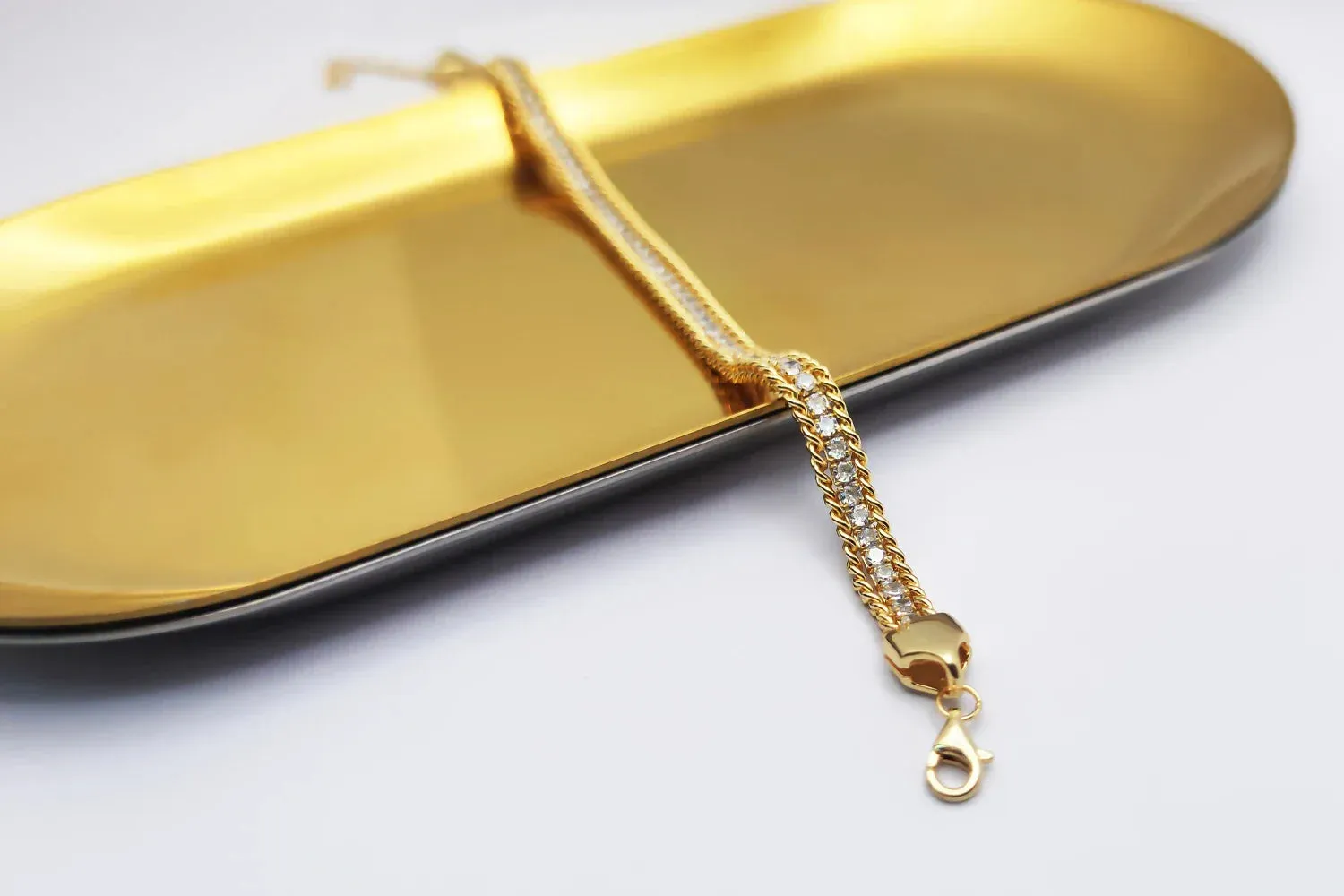 HESHI 925 Sterling Silver with Platinum Plated/18k Gold-Plated Glitter Woven Cubic Zirconia Fashion Bracelet Gift for Women Men