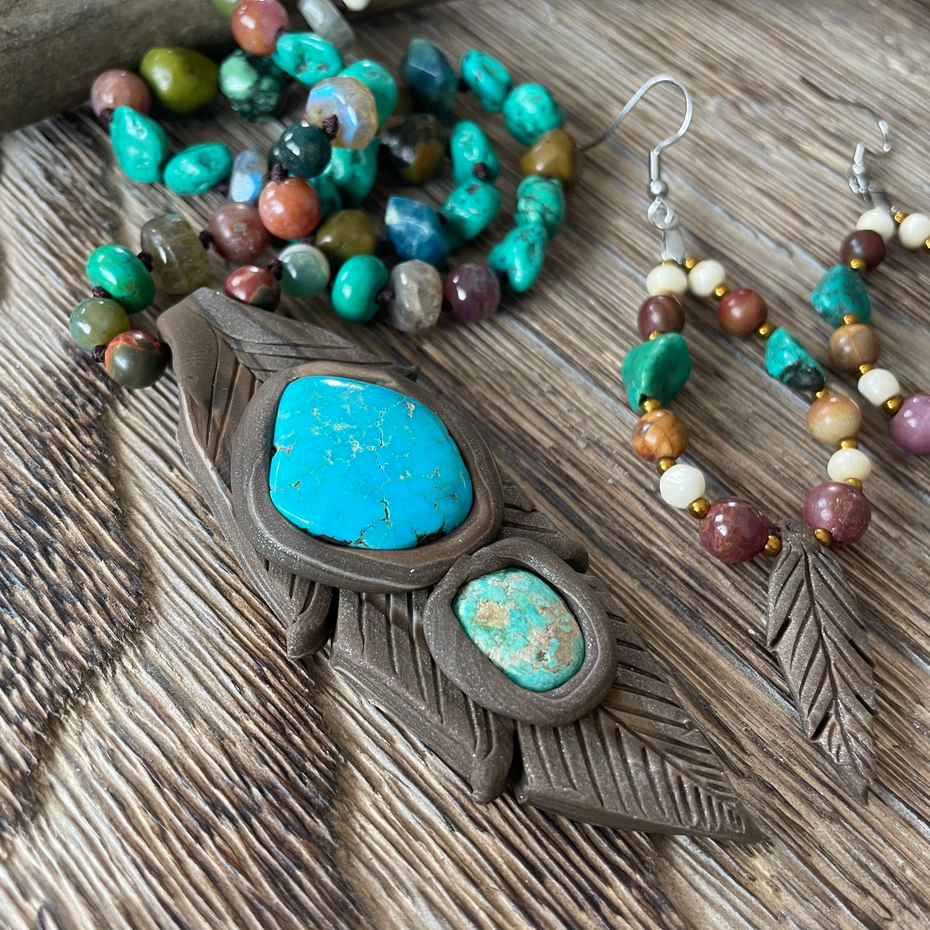 I am Wild & Free! Necklace and earring set~