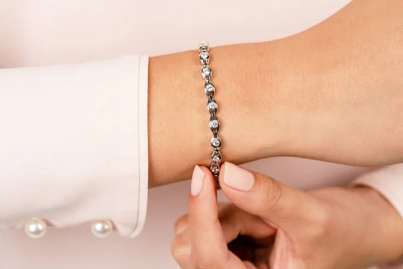 Linked Eye Lab-Grown Diamond Bracelet with 1.54 ct.(finished) 2.7mm