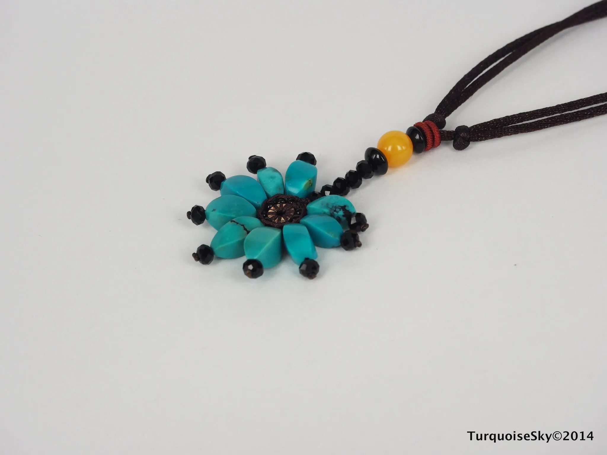 Natural turquoise necklace