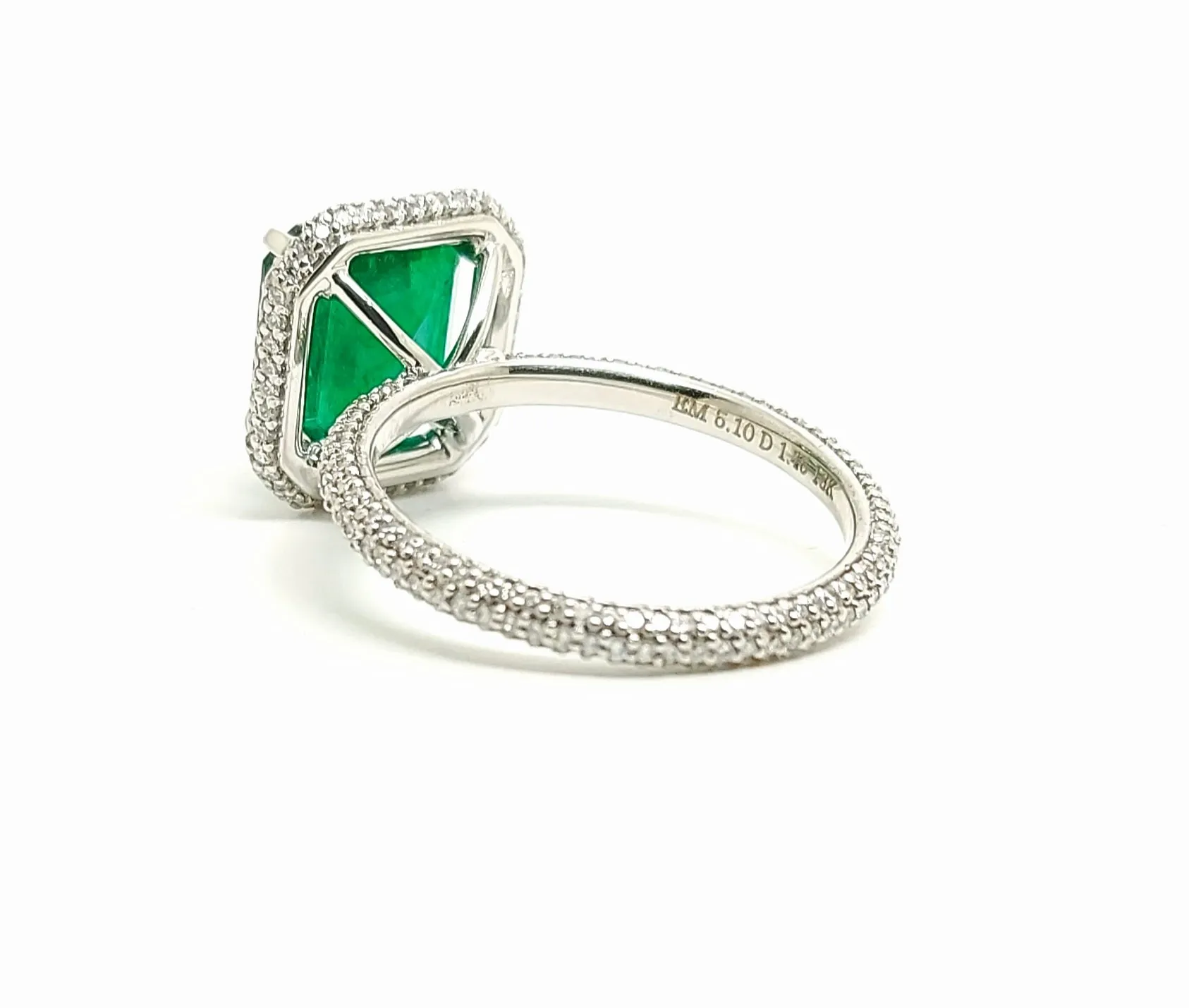 New Classic Halo Diamond Ring with Emerald in 18k white gold