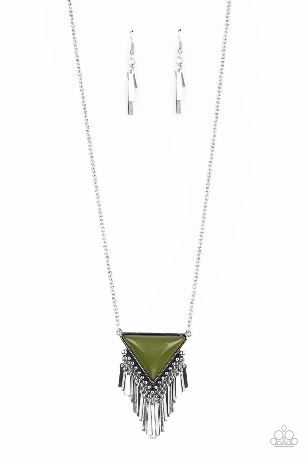 PAPARAZZI Badlands Bonanza - Green NECKLACES