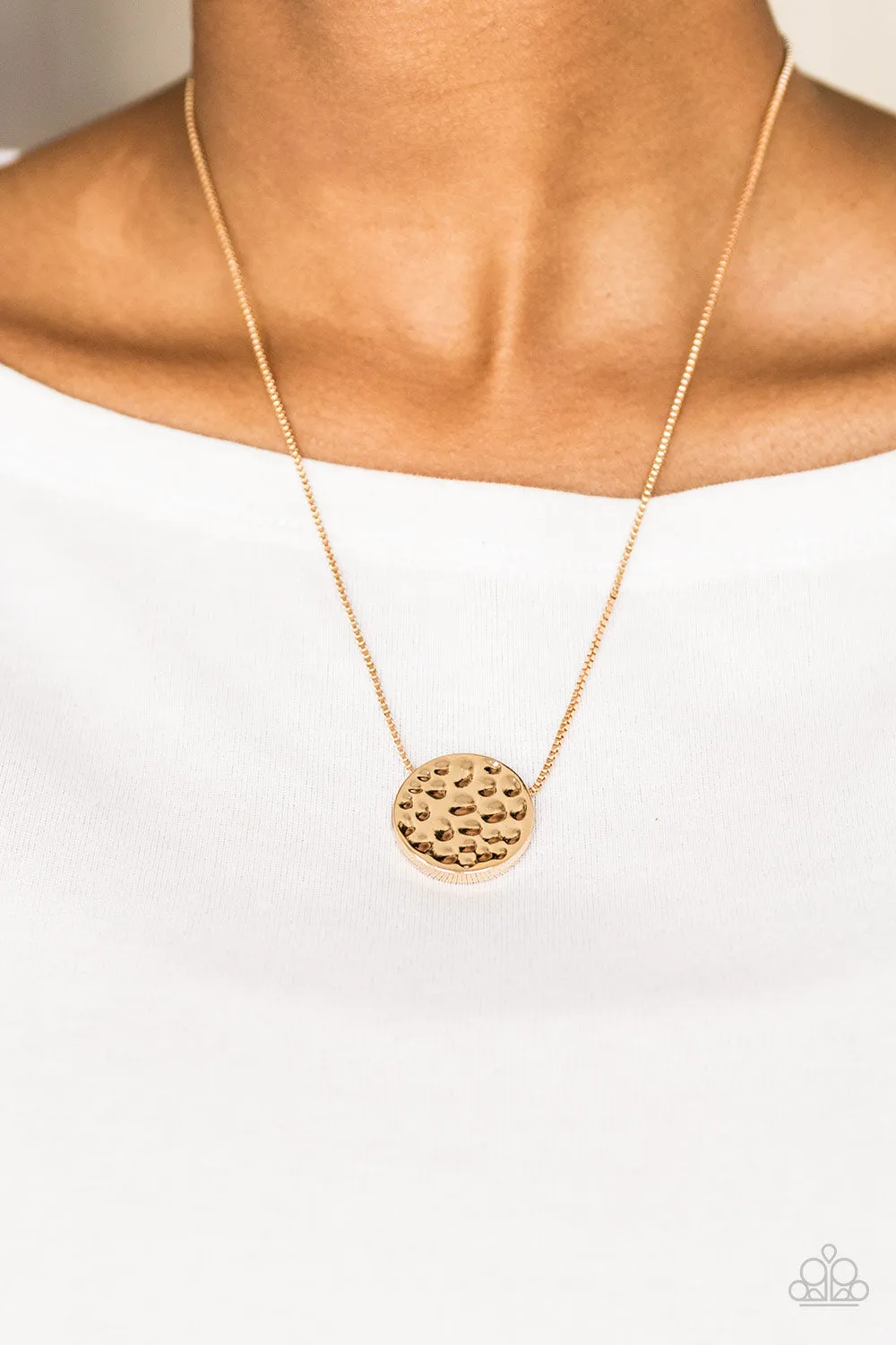 Paparazzi The BOLD Standard - Gold Necklace